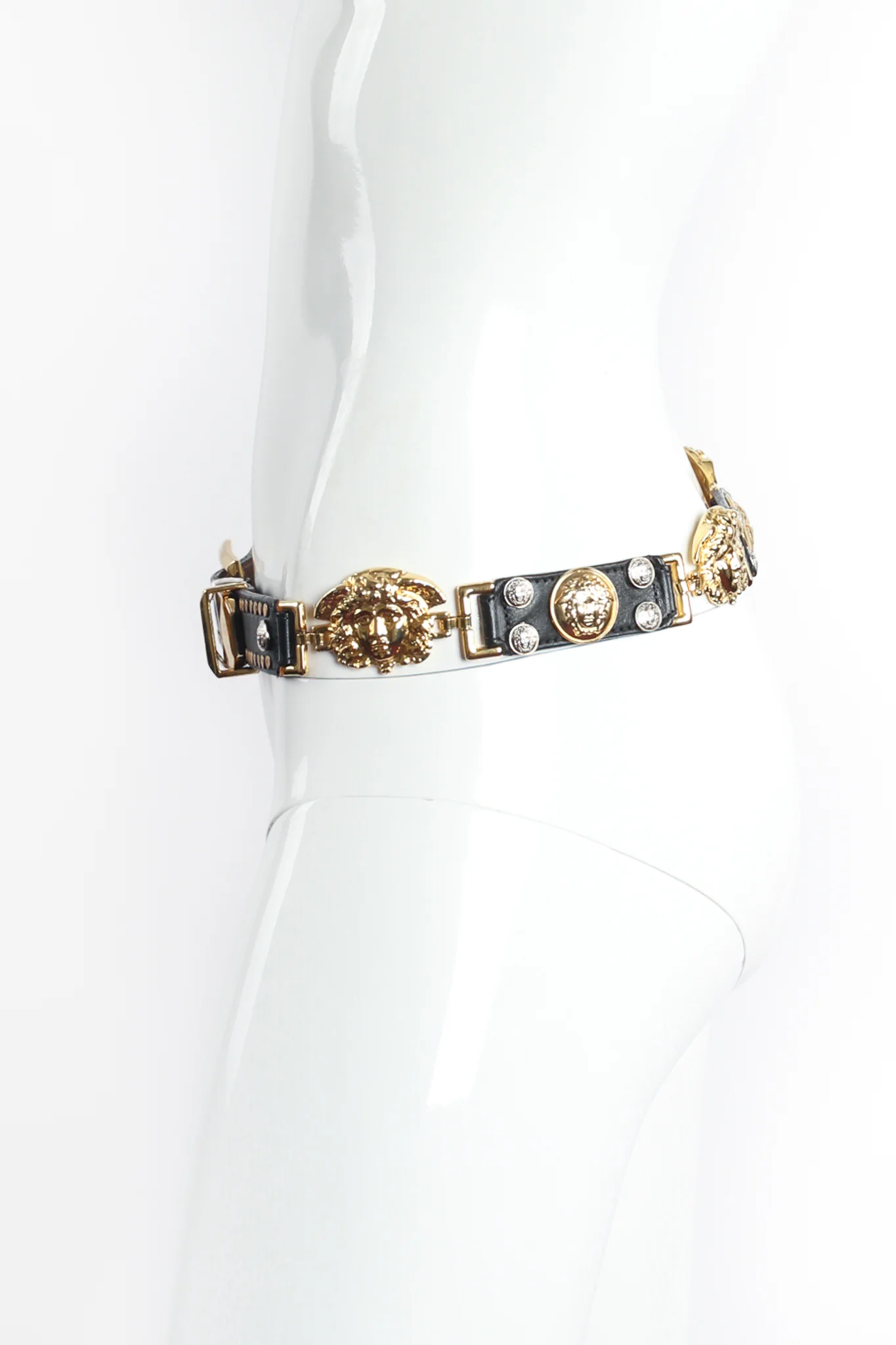 Medusa Medallion Leather Belt - Image 3