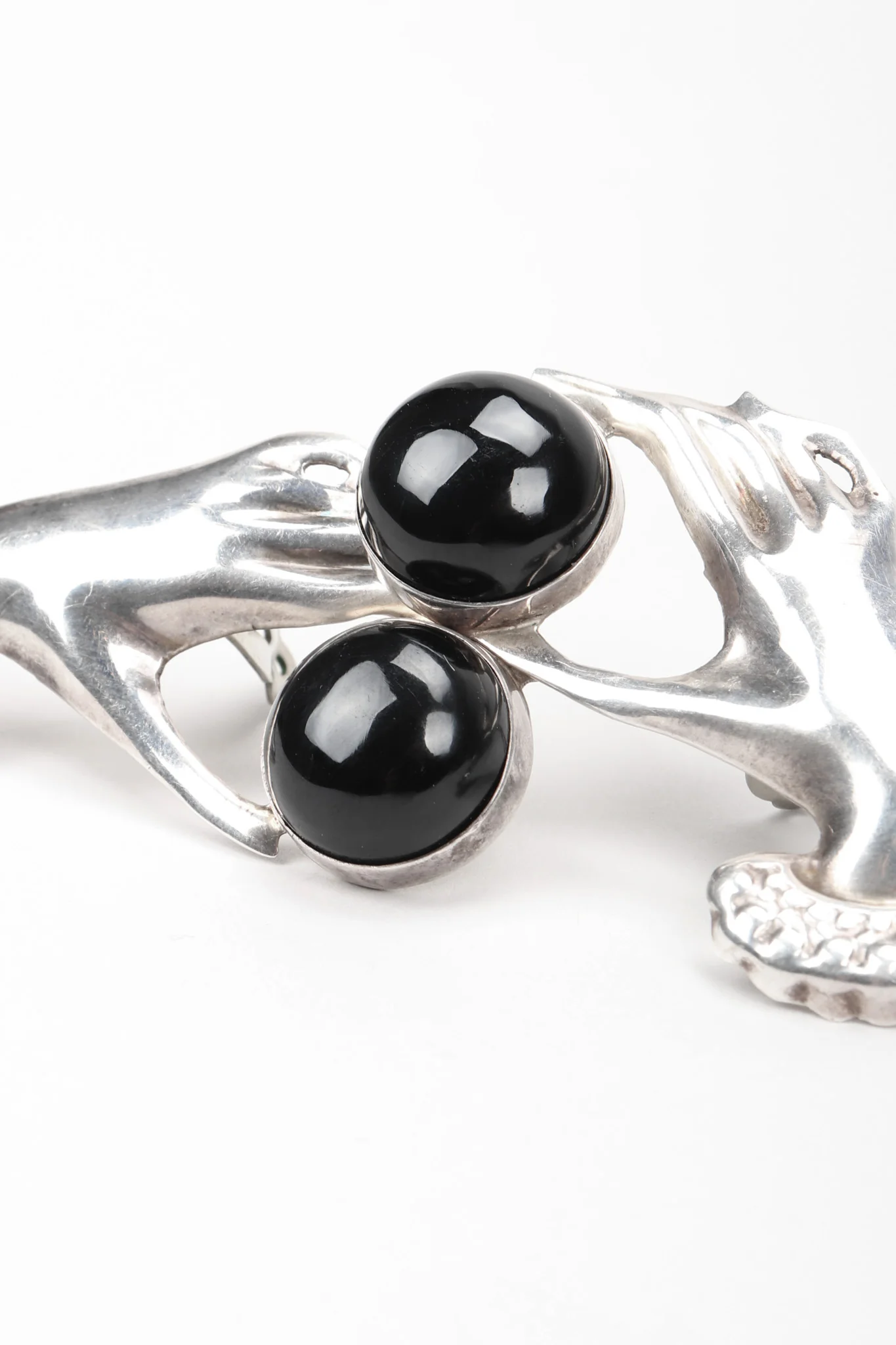 Meta Hands Earrings - Image 7