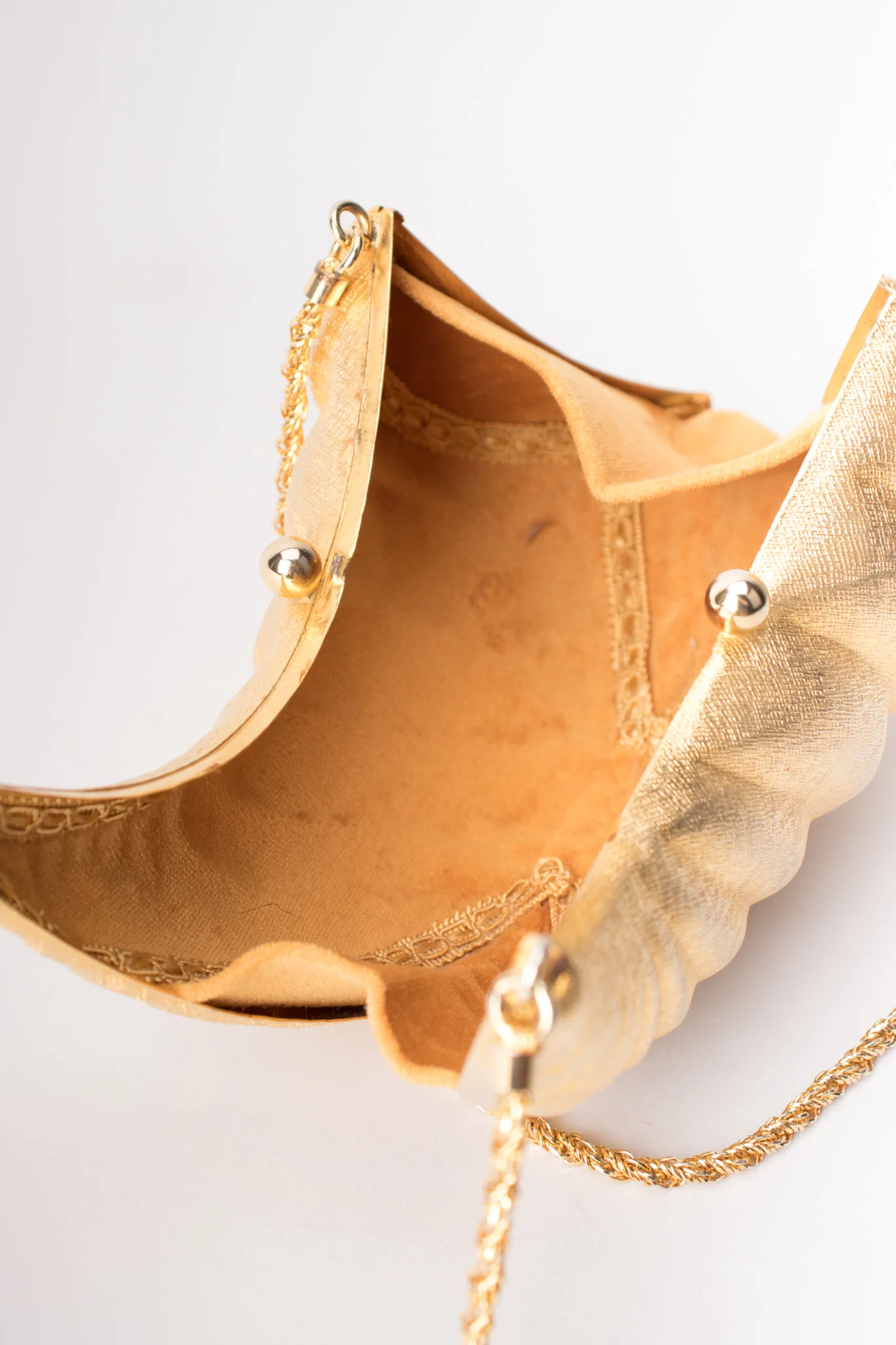 Metal Horn Shell Bag - Image 15