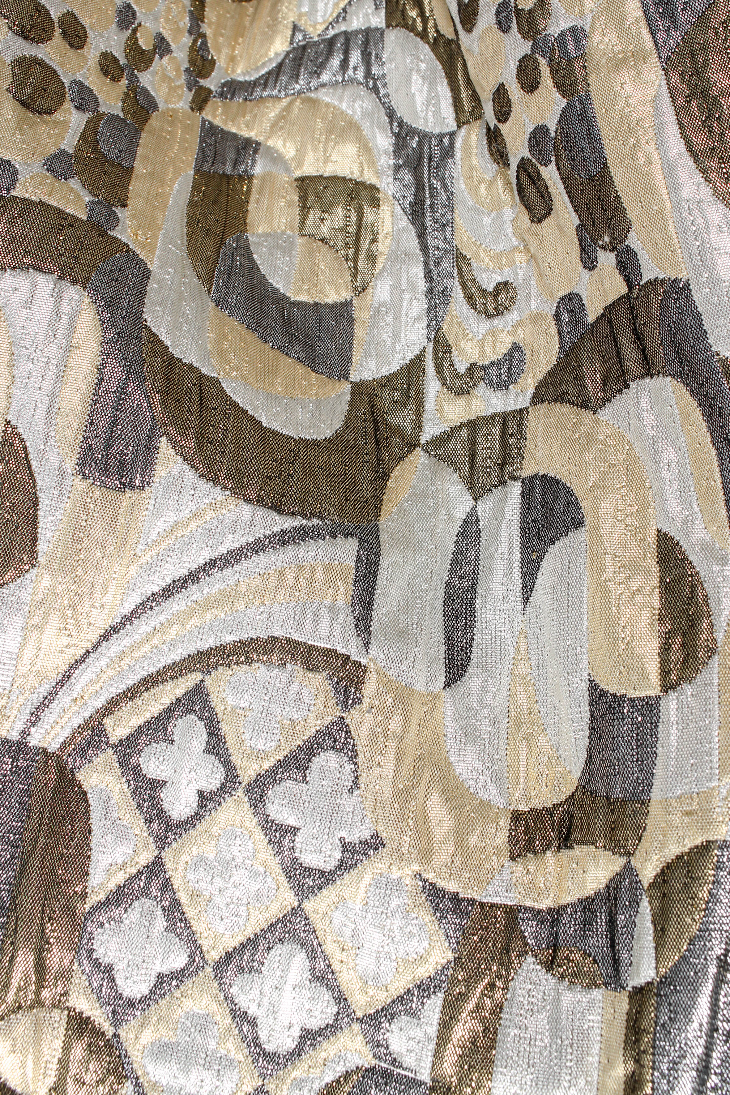 Abstract Quilted Metallic Brocade Coat - Image 5