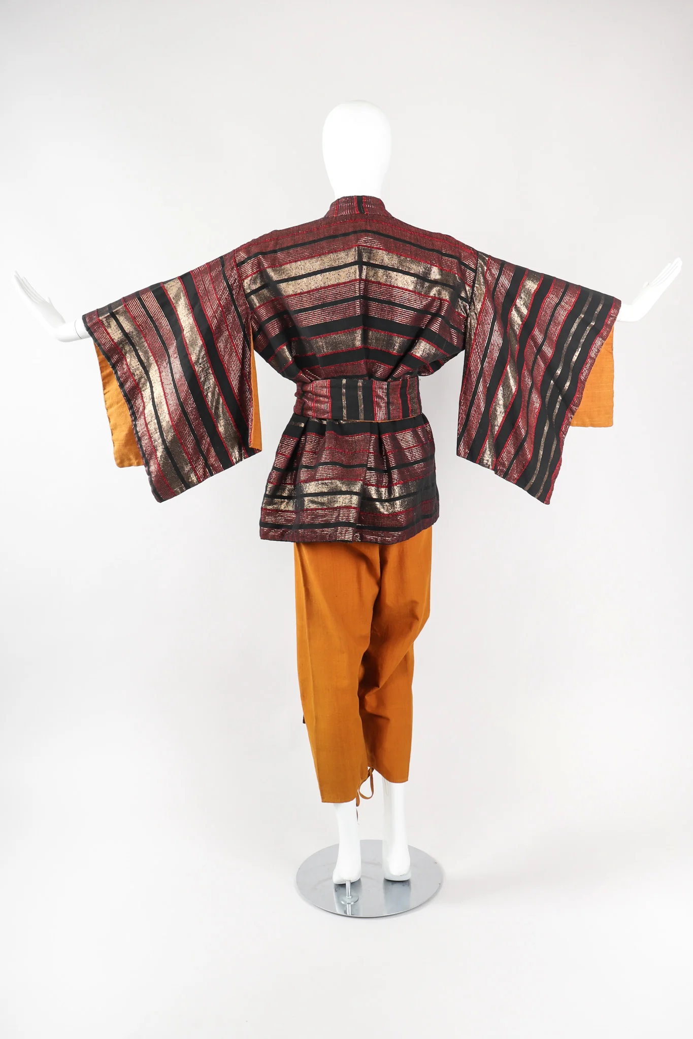 Metallic Kimono Jacket & Pant Lounge Set - Image 7