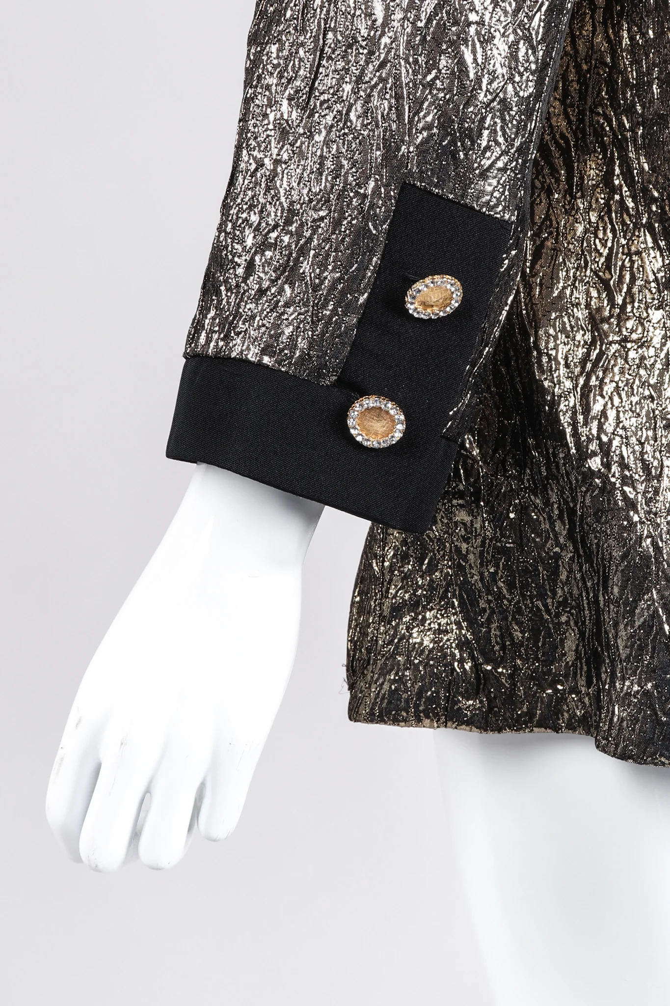 Metallic Lamé Collarless Jacket - Image 9