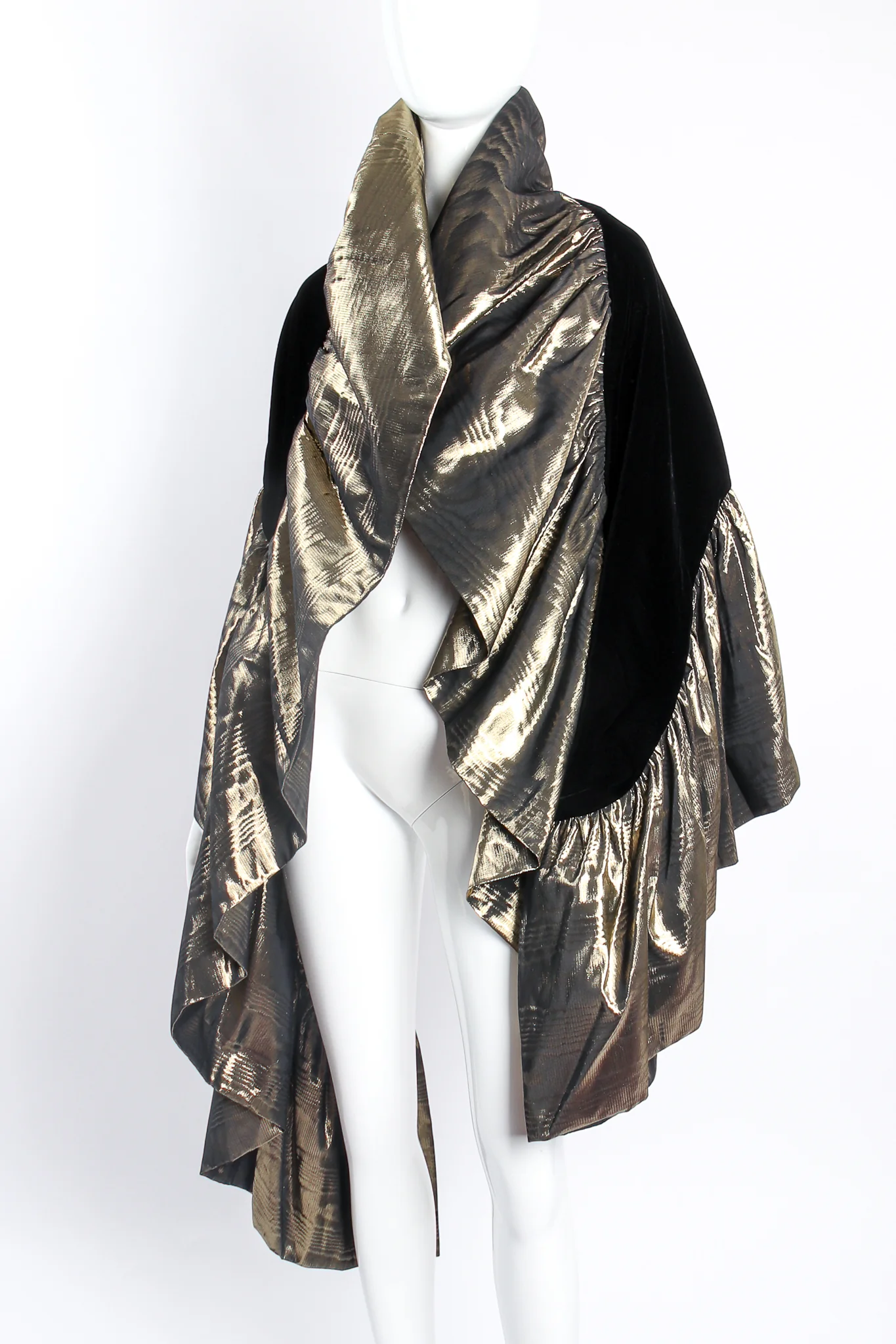 Metallic Moiré Velvet Ruffle Wrap - Image 2