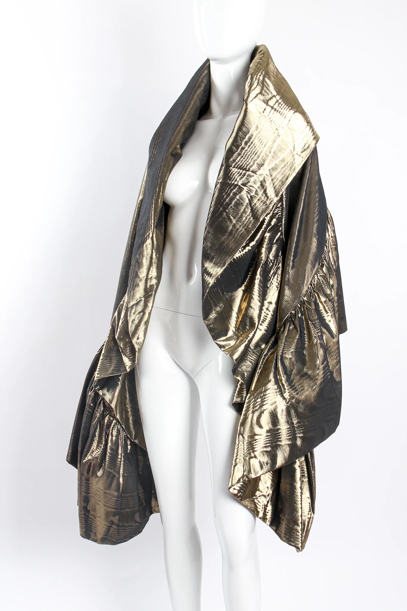 Metallic Moiré Velvet Ruffle Wrap - Image 3