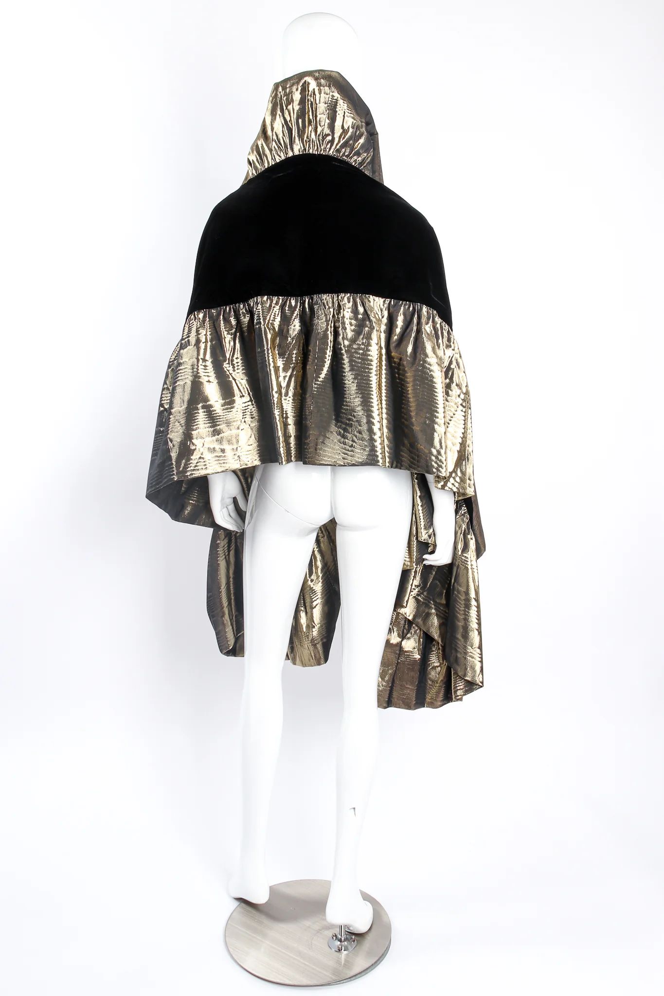 Metallic Moiré Velvet Ruffle Wrap - Image 4