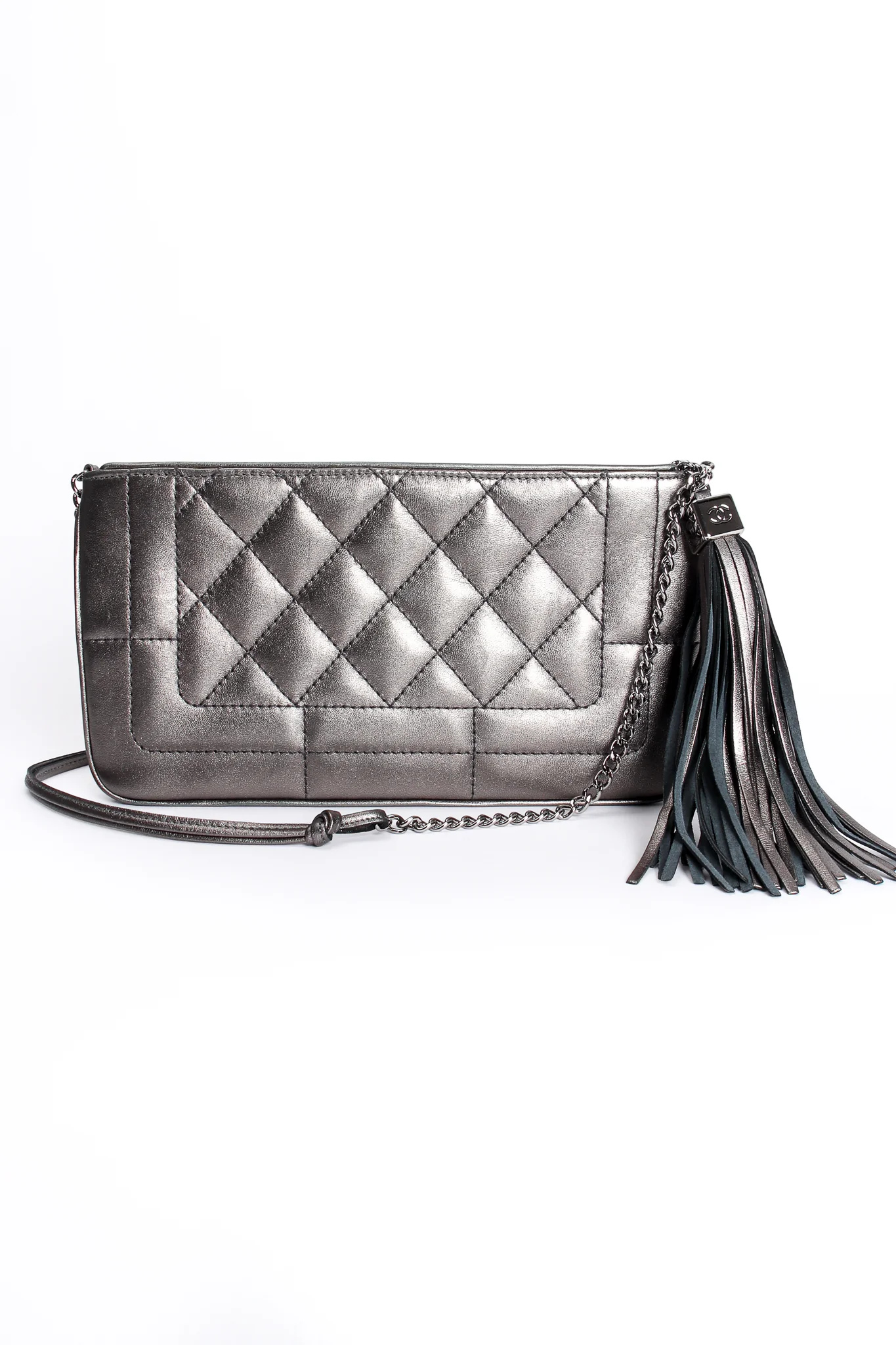 Metallic Quilted Tassel Shoulder Bag - Image 3