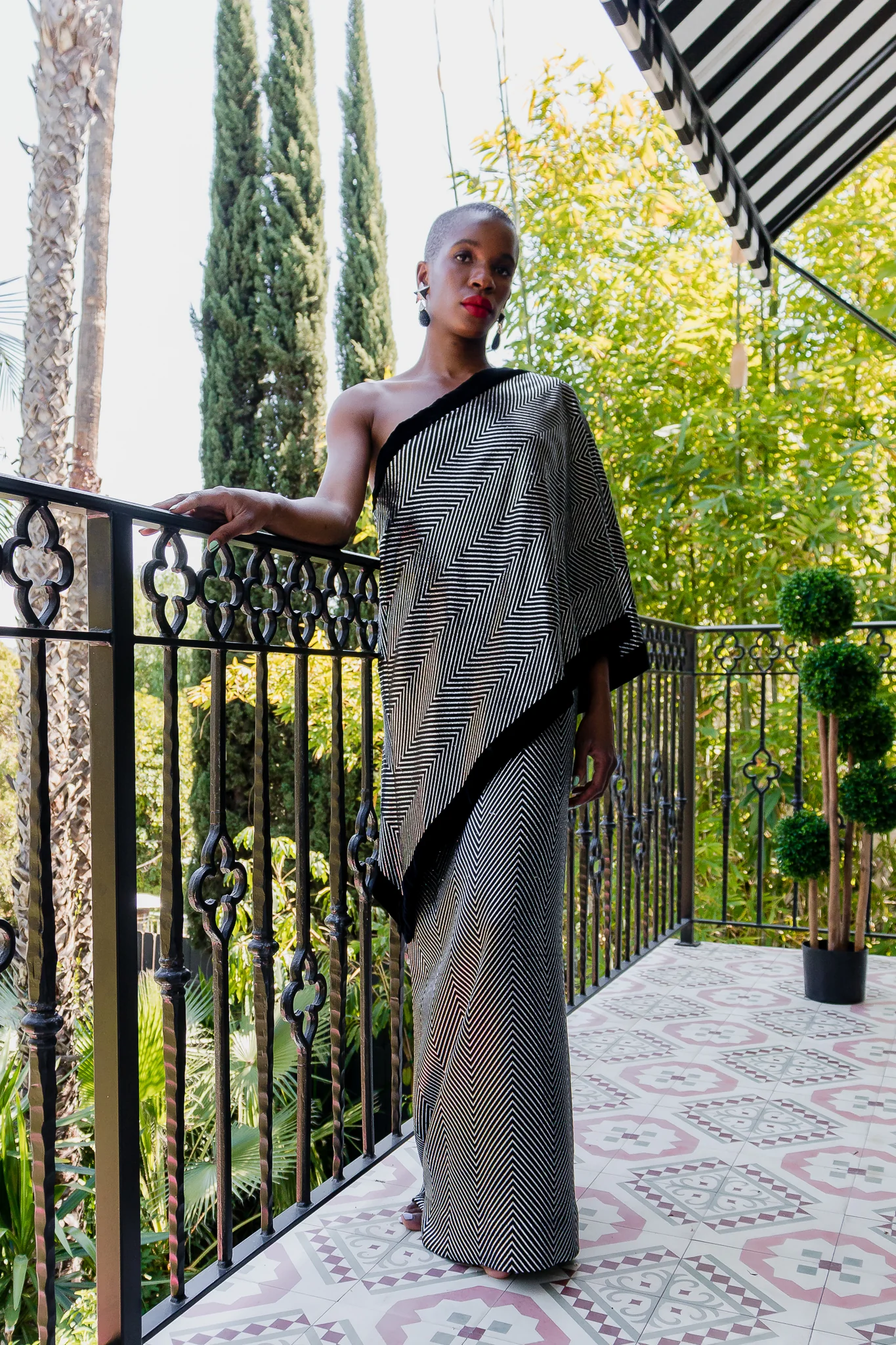 Asymmetric Silver Stripe Shawl Dress - Image 2