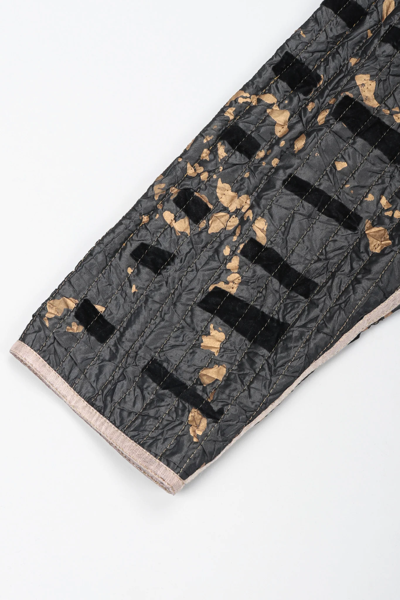 Metallic Splatter Quilted Duster - Image 11