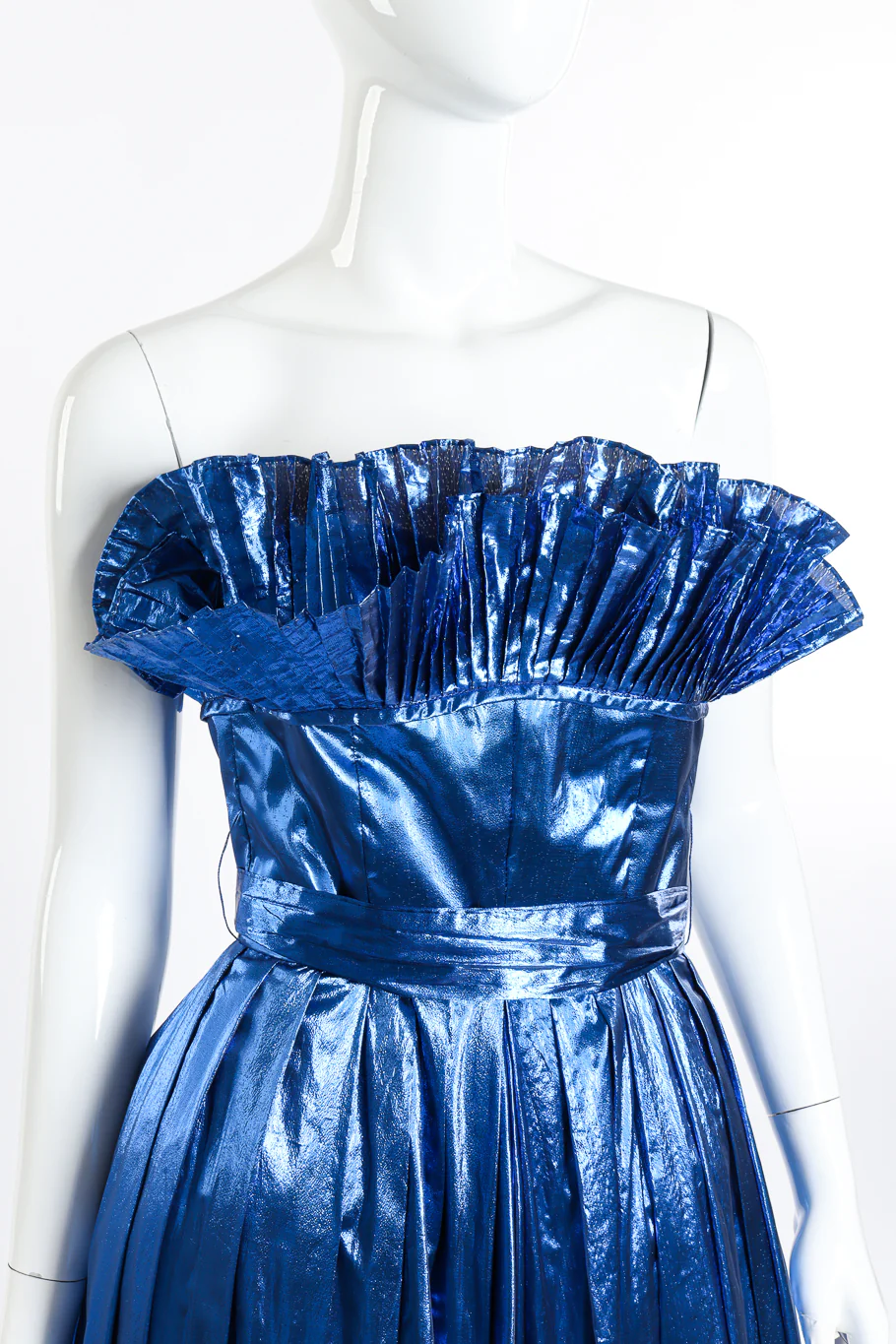Metallic Strapless Ruffle Gown - Image 4