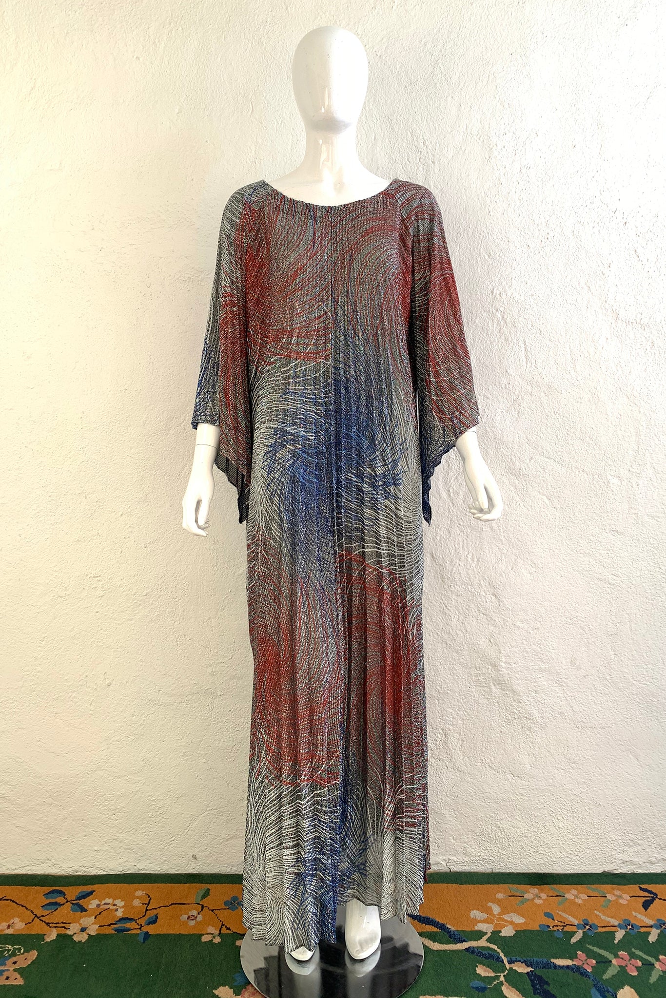 Metallic Swirl Pleated Caftan - Image 2