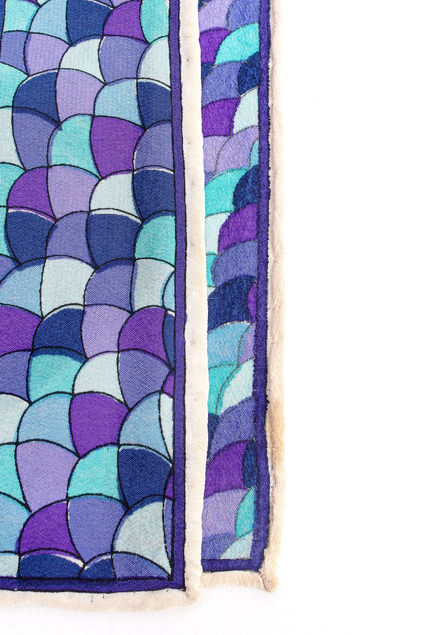 Geometric Diamond Print Scarf - Image 11