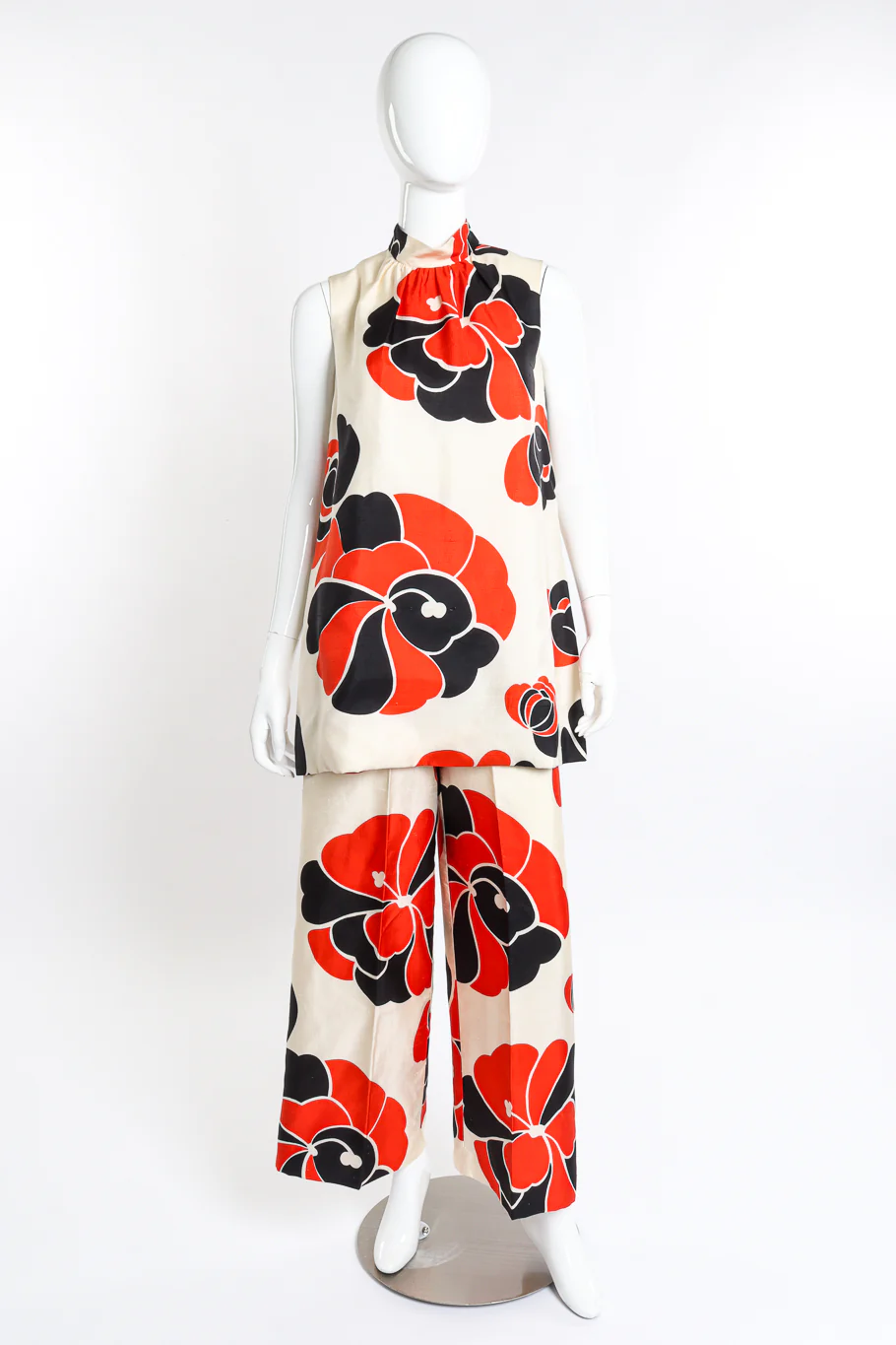 Mod Flower Top, Pant & Sash Set