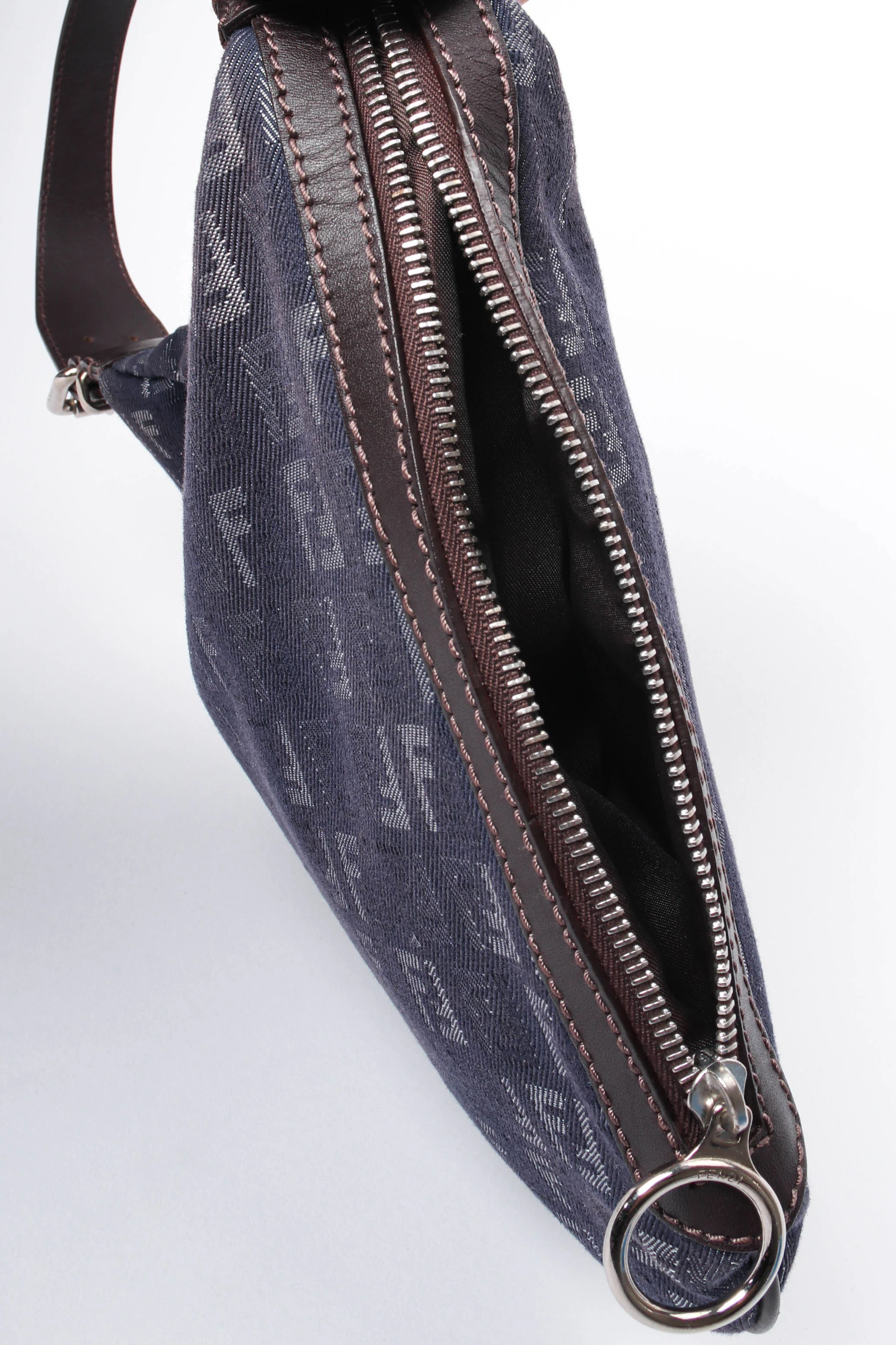 Zucca Monogram Oyster Bag - Image 14