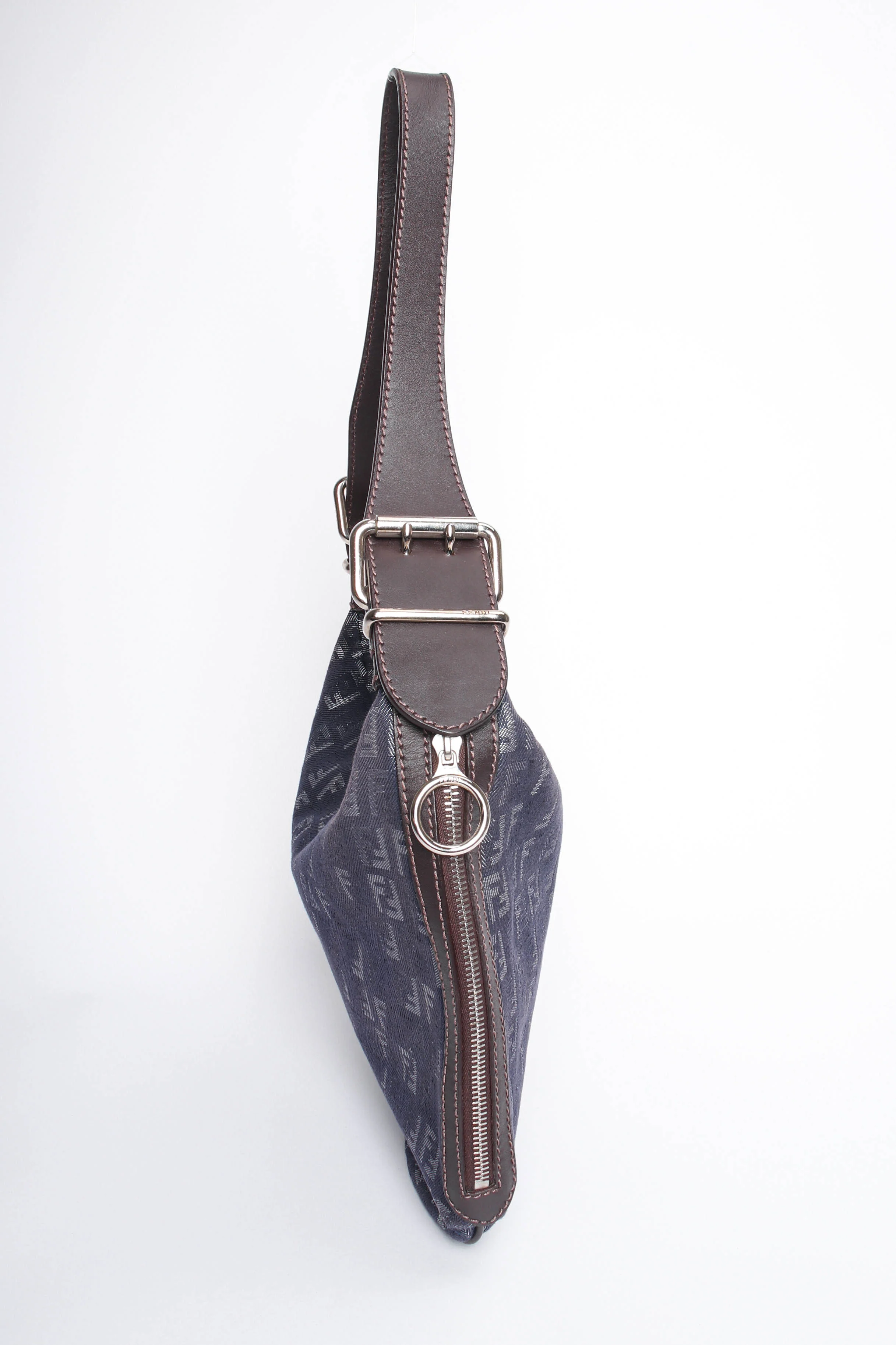 Zucca Monogram Oyster Bag - Image 5