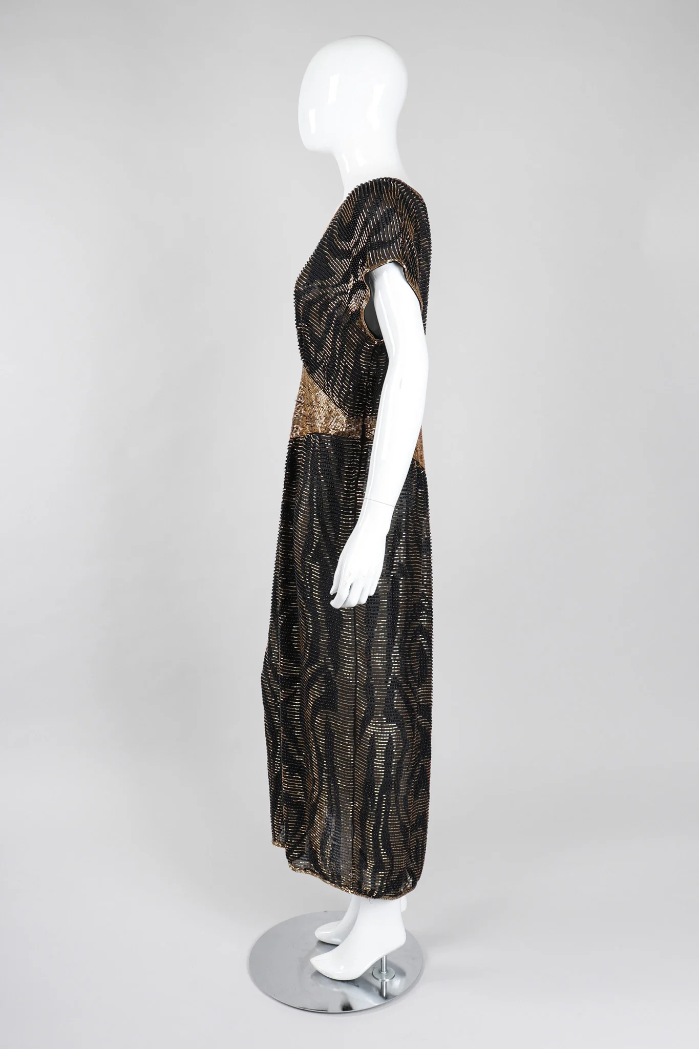 Nights Beaded Kimono Sleeve Gown - Image 5