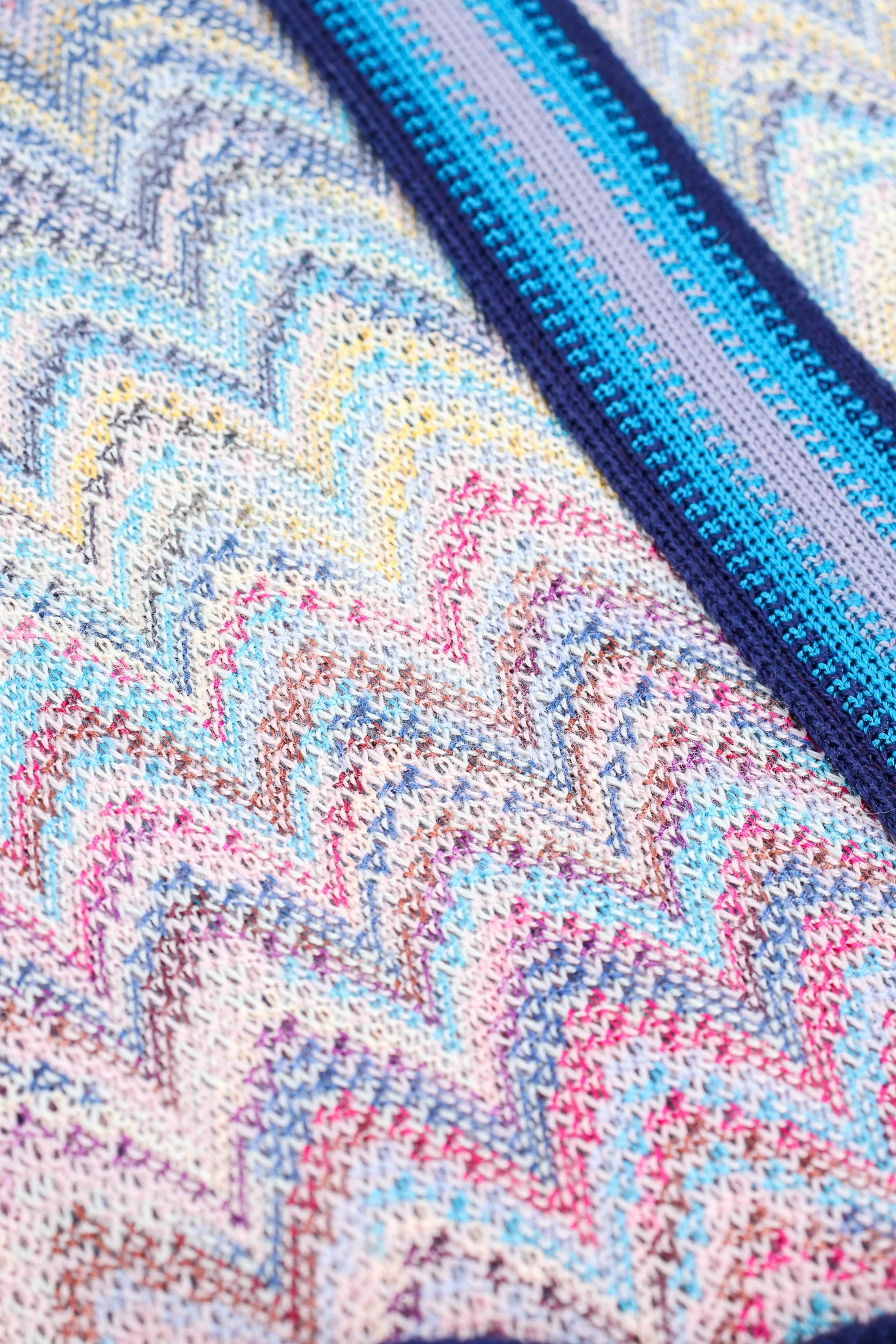 Ombré Chevron Knit Dress - Image 11