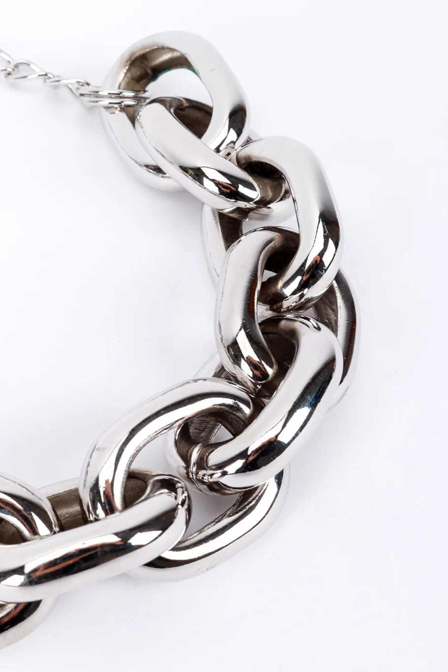 Oversized Cable Chain Collar Necklace - Image 4