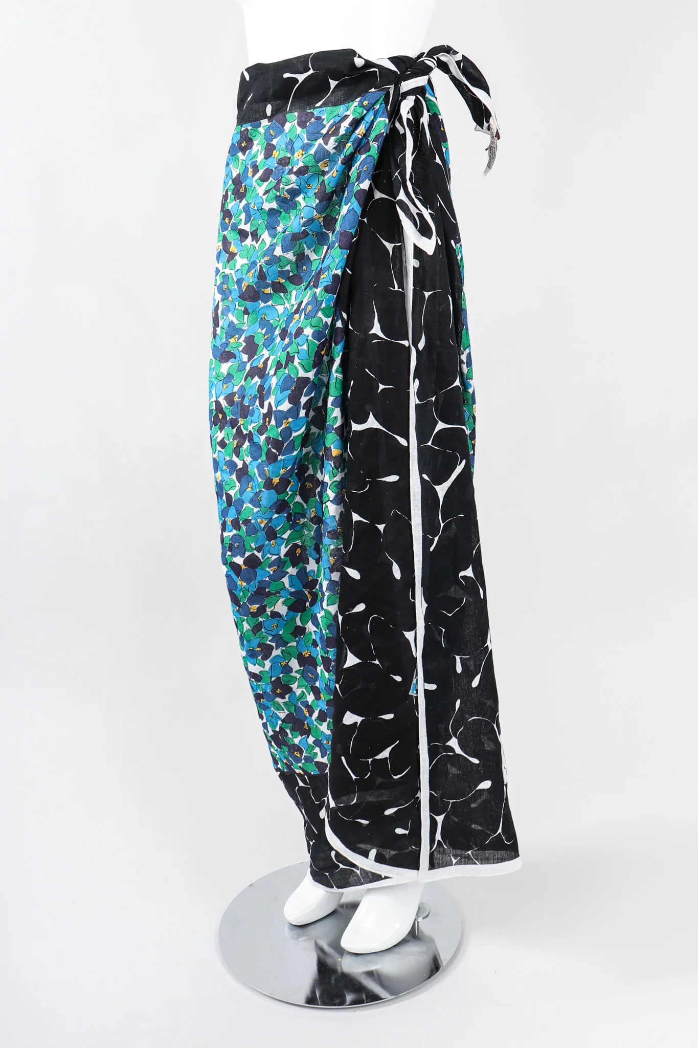 Oversized Floral Linen Scarf - Image 2