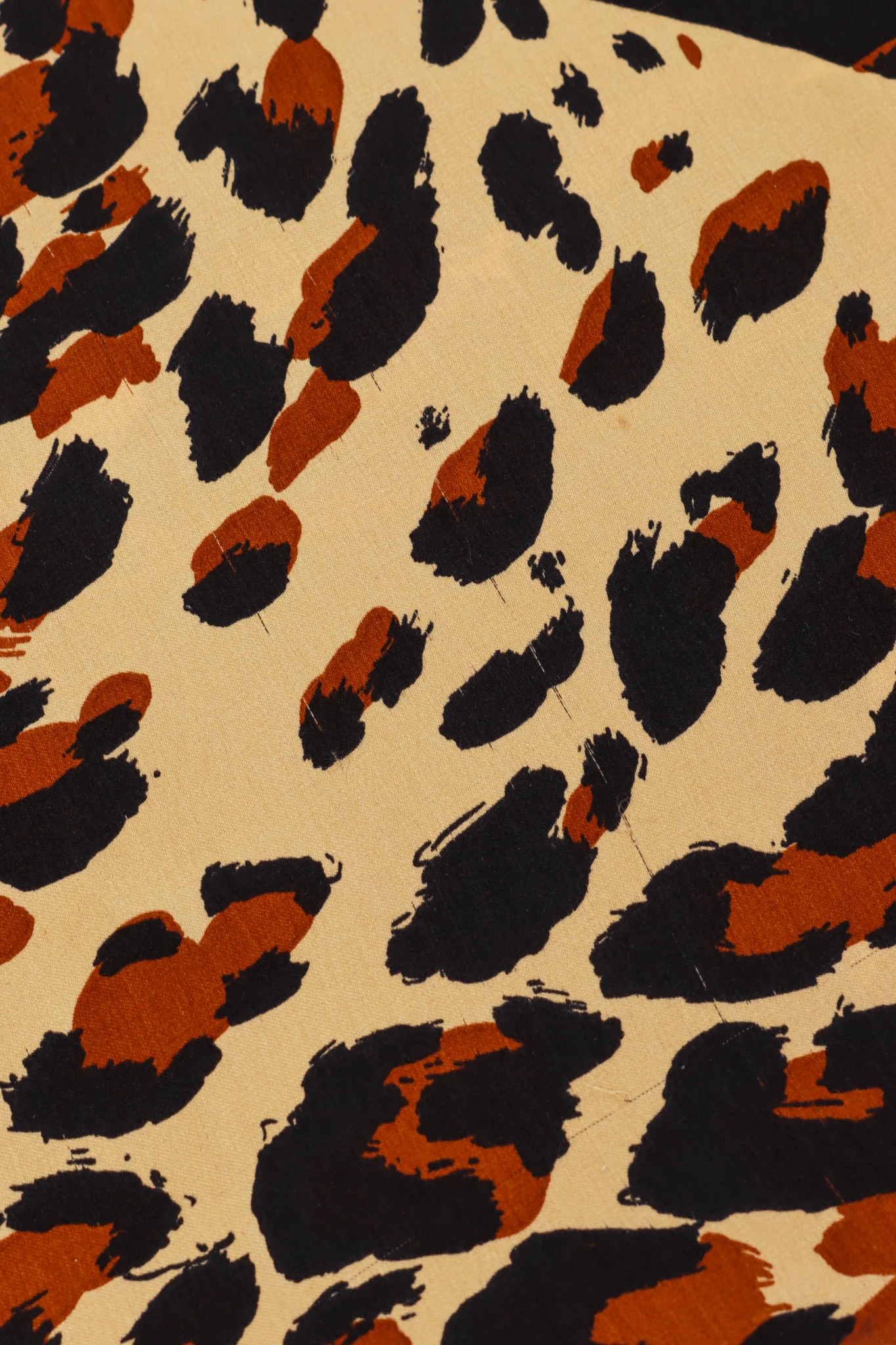 Oversized Prowl of Leopards Shawl - Image 6