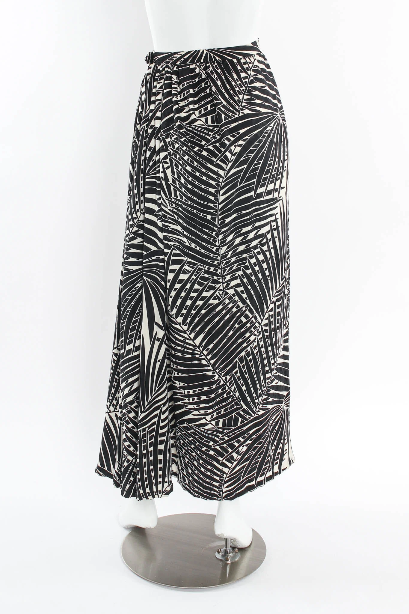 Palm Leaves Silk Maxi Skirt - Image 3
