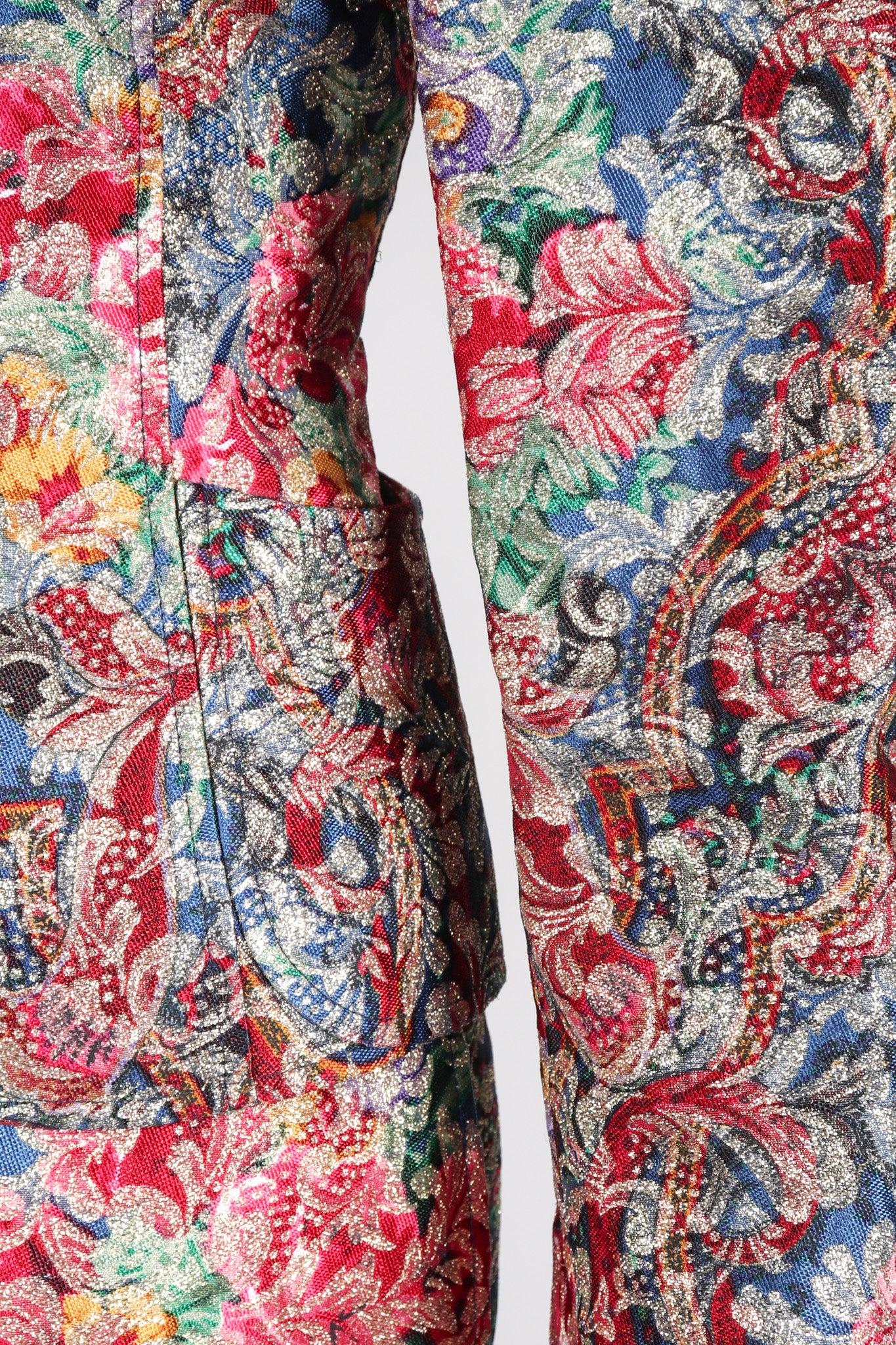 Parallèle Brocade Mandarin Jacket & Skirt Set - Image 12