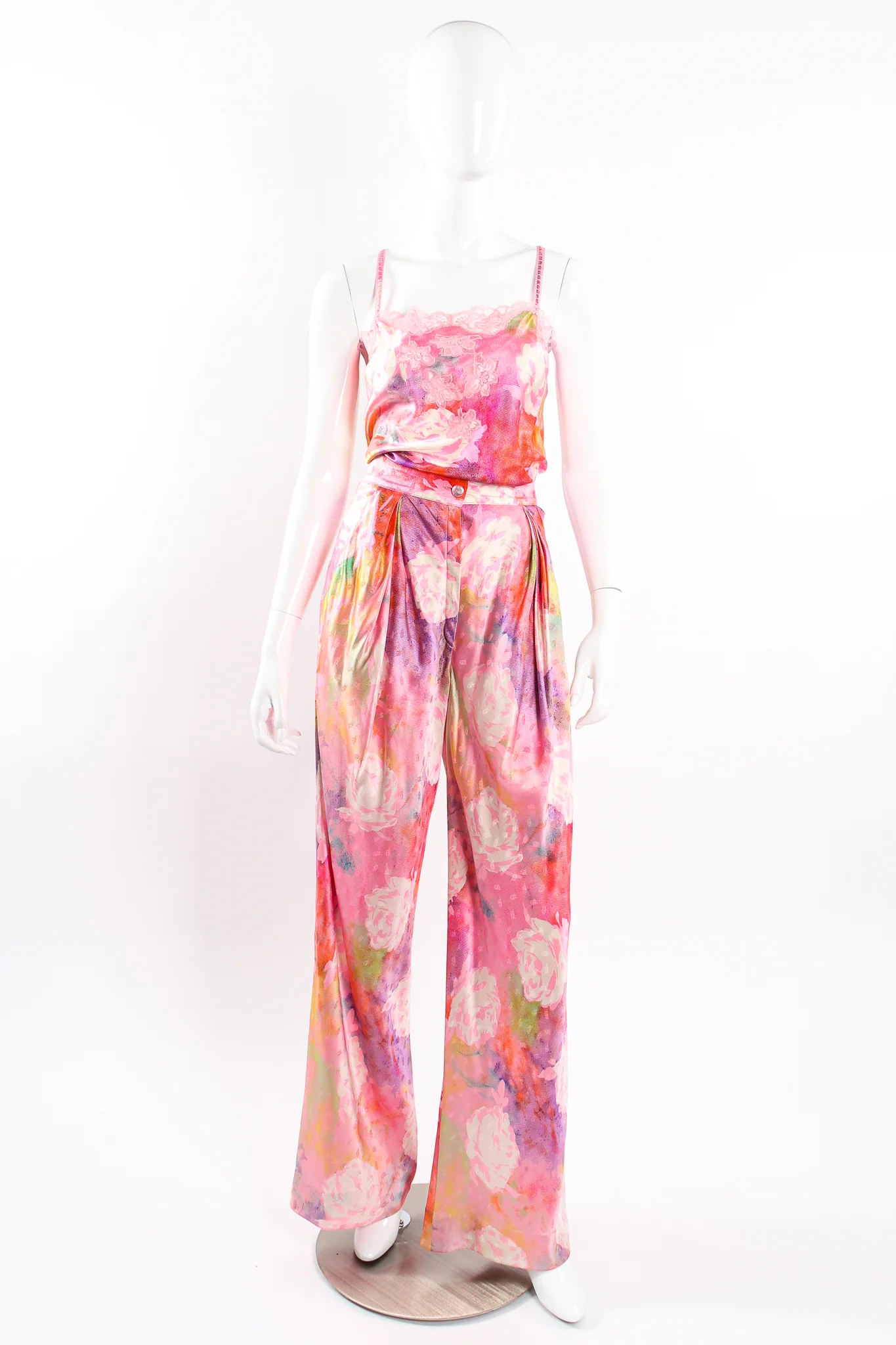 Parallèle Floral Silk Three-Piece Leisure Set - Image 10