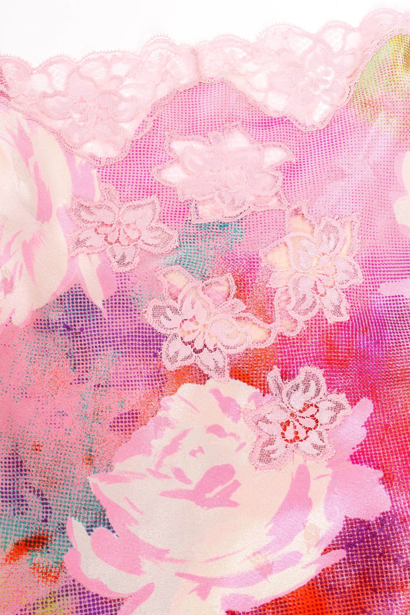 Parallèle Floral Silk Three-Piece Leisure Set - Image 19