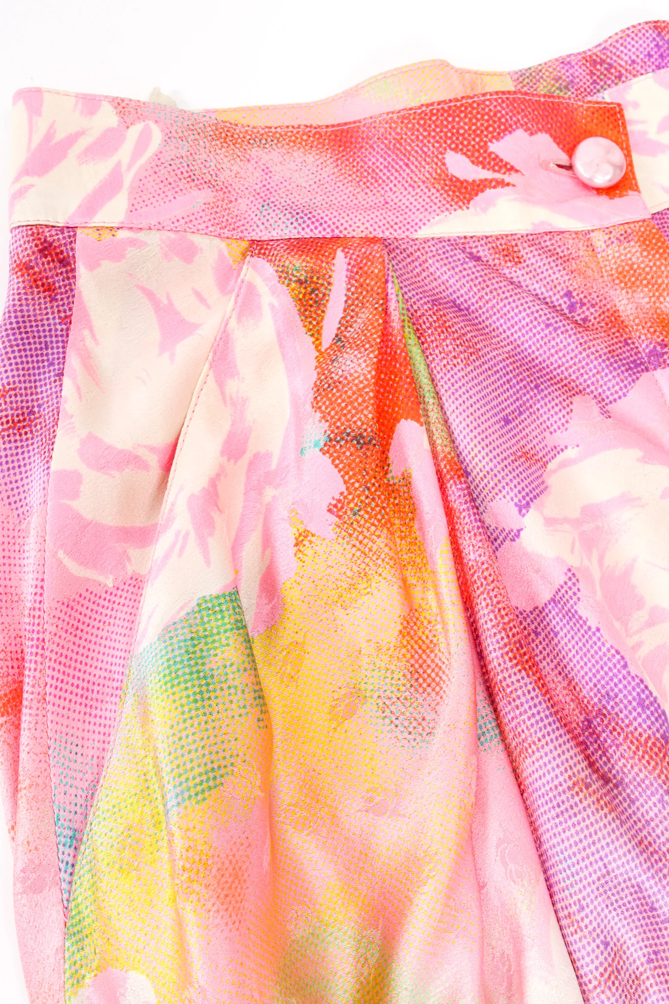 Parallèle Floral Silk Three-Piece Leisure Set - Image 24
