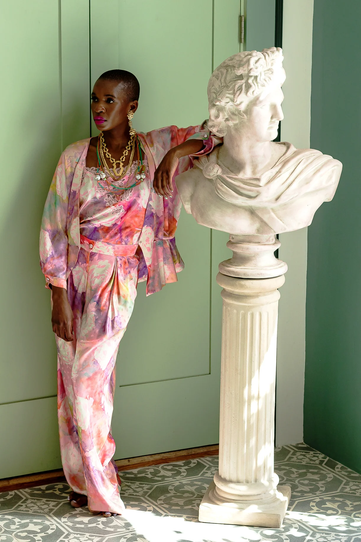 Parallèle Floral Silk Three-Piece Leisure Set - Image 28