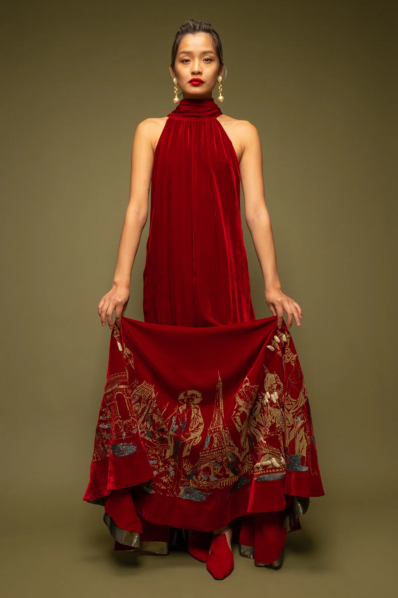 Parisienne Velvet Trumpet Gown - Image 7
