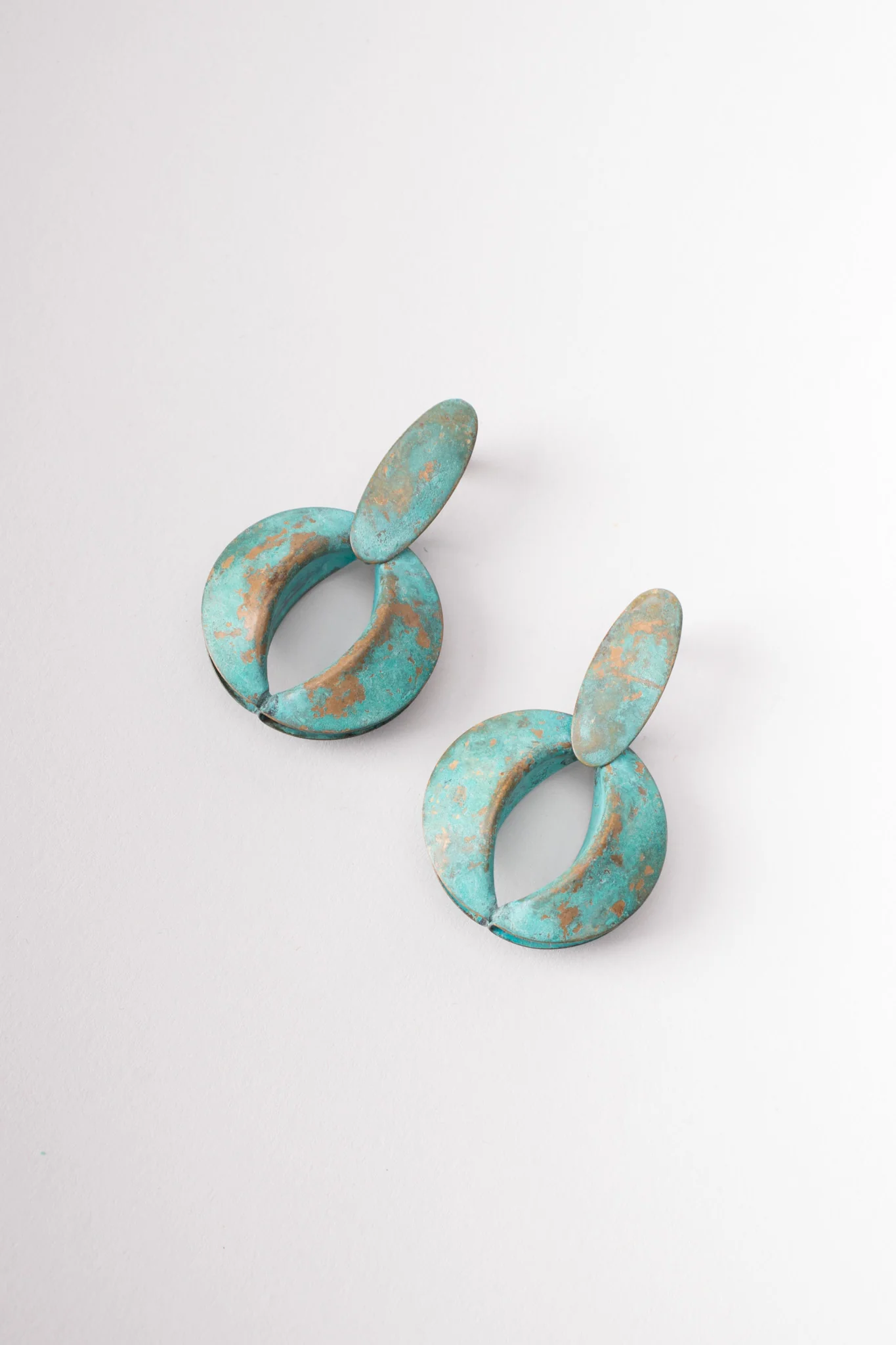 Patina Oval Link Necklace & Earring Set - Image 15