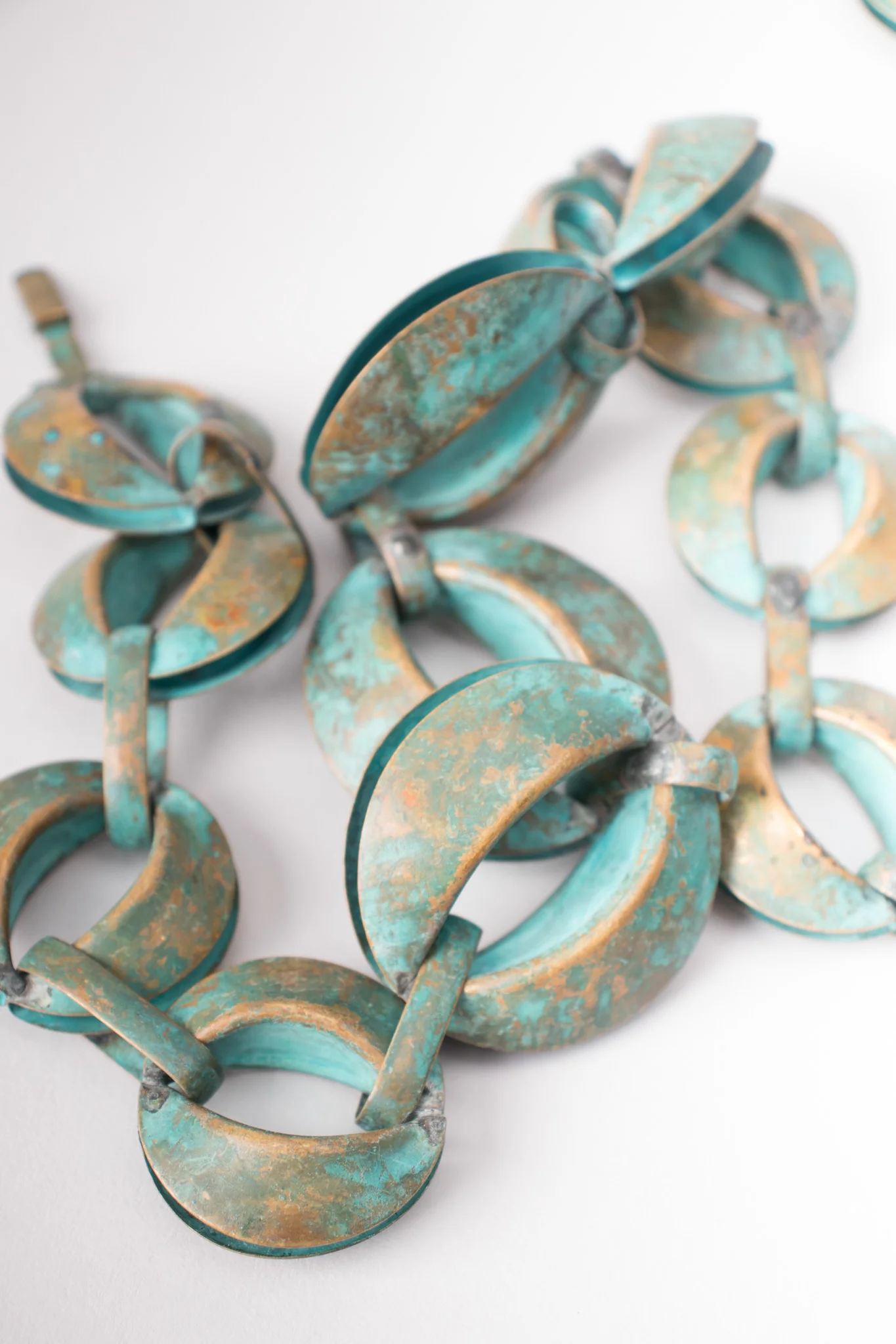Patina Oval Link Necklace & Earring Set - Image 4