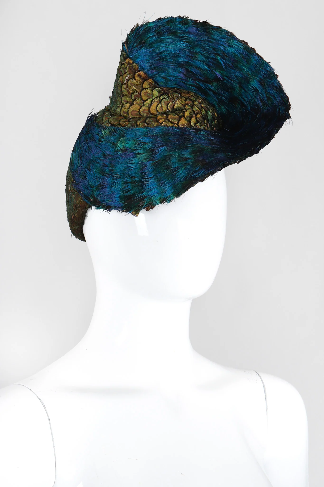 Peacock Swirl Capulet Hat - Image 2