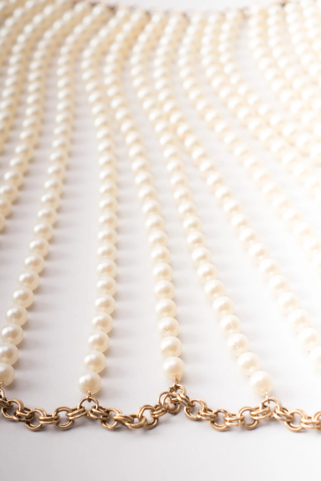 Pearl Chain Capelet - Image 3