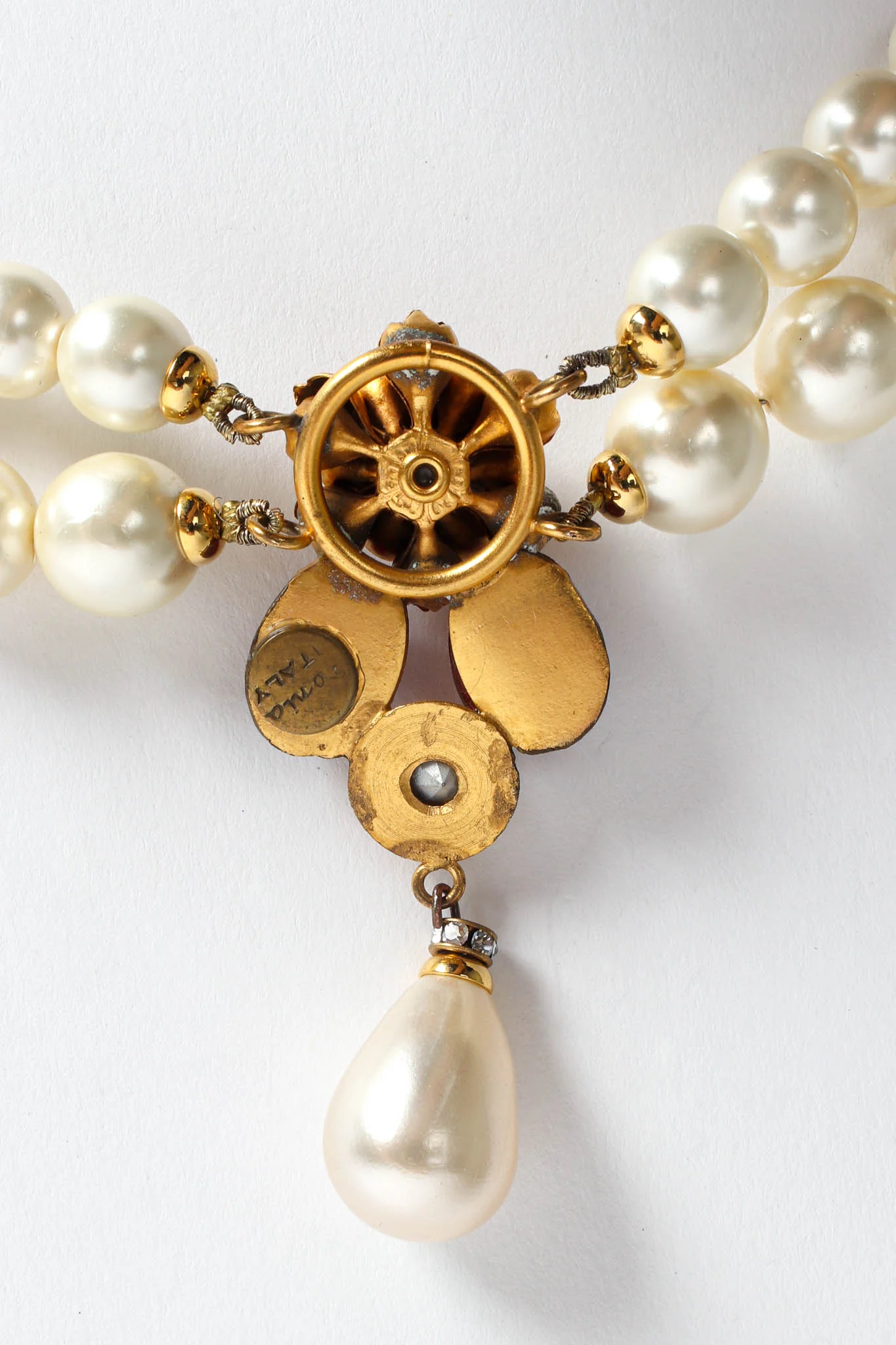 Pearl Flower Pendant Necklace - Image 8