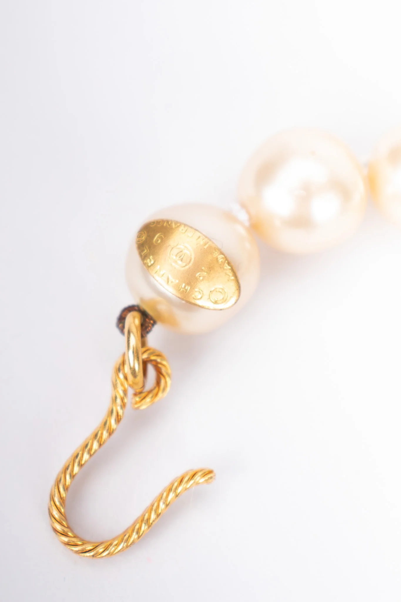 Pearl Tassel Belt - Image 12