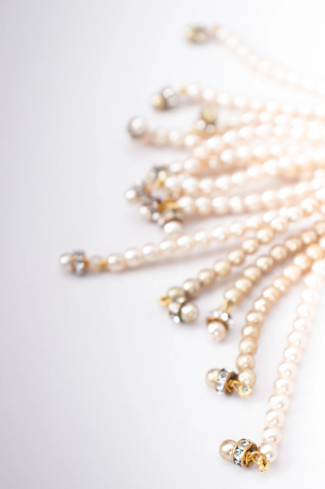 Pearl Tassel Belt - Image 8