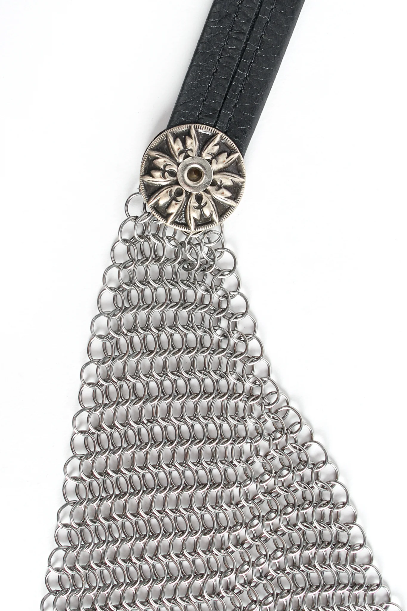 Pewter Ring Mesh Leather Hip Flap Belt - Image 10