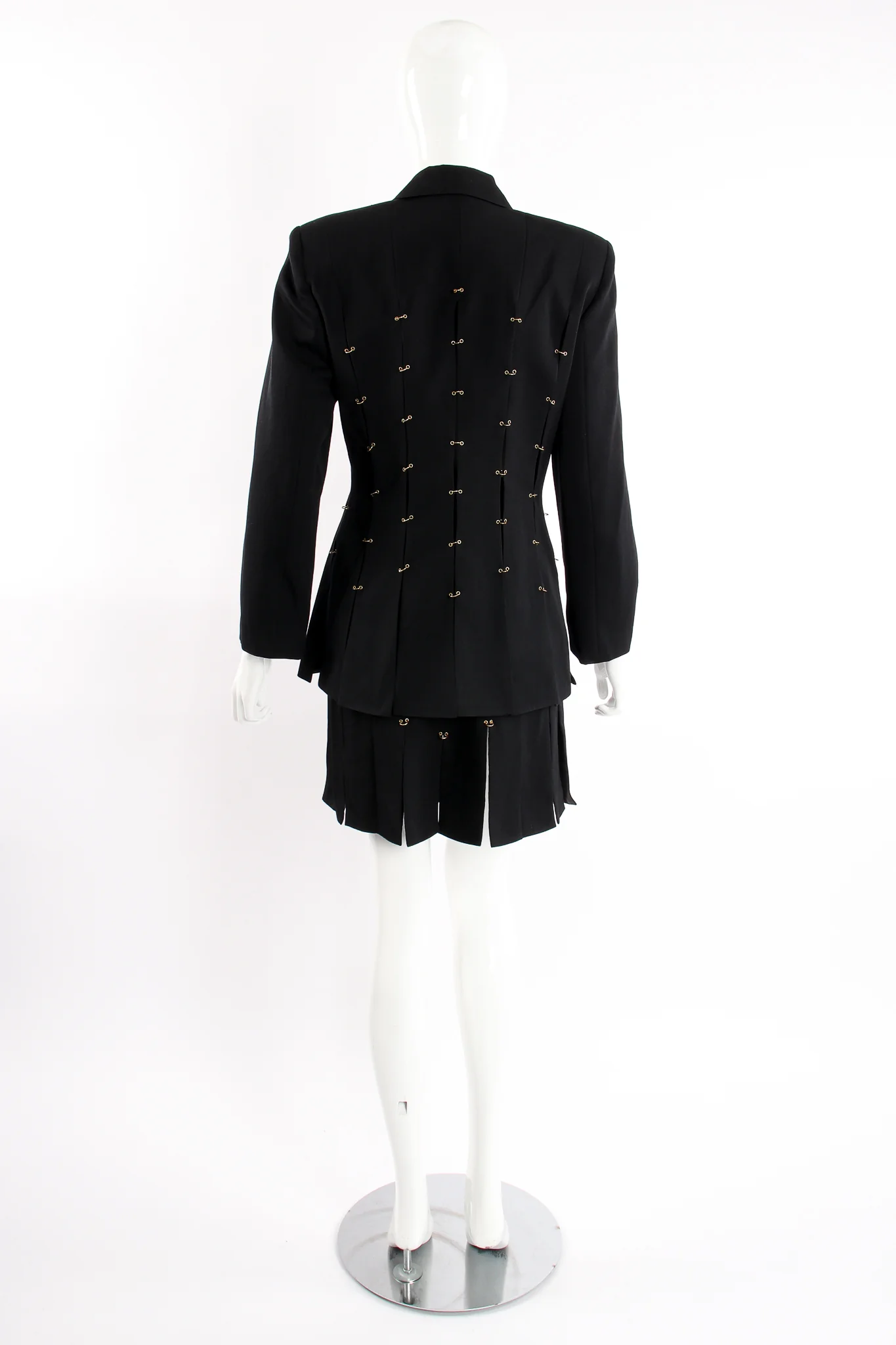 Pierced Ring Carwash Skirt Suit - Image 15
