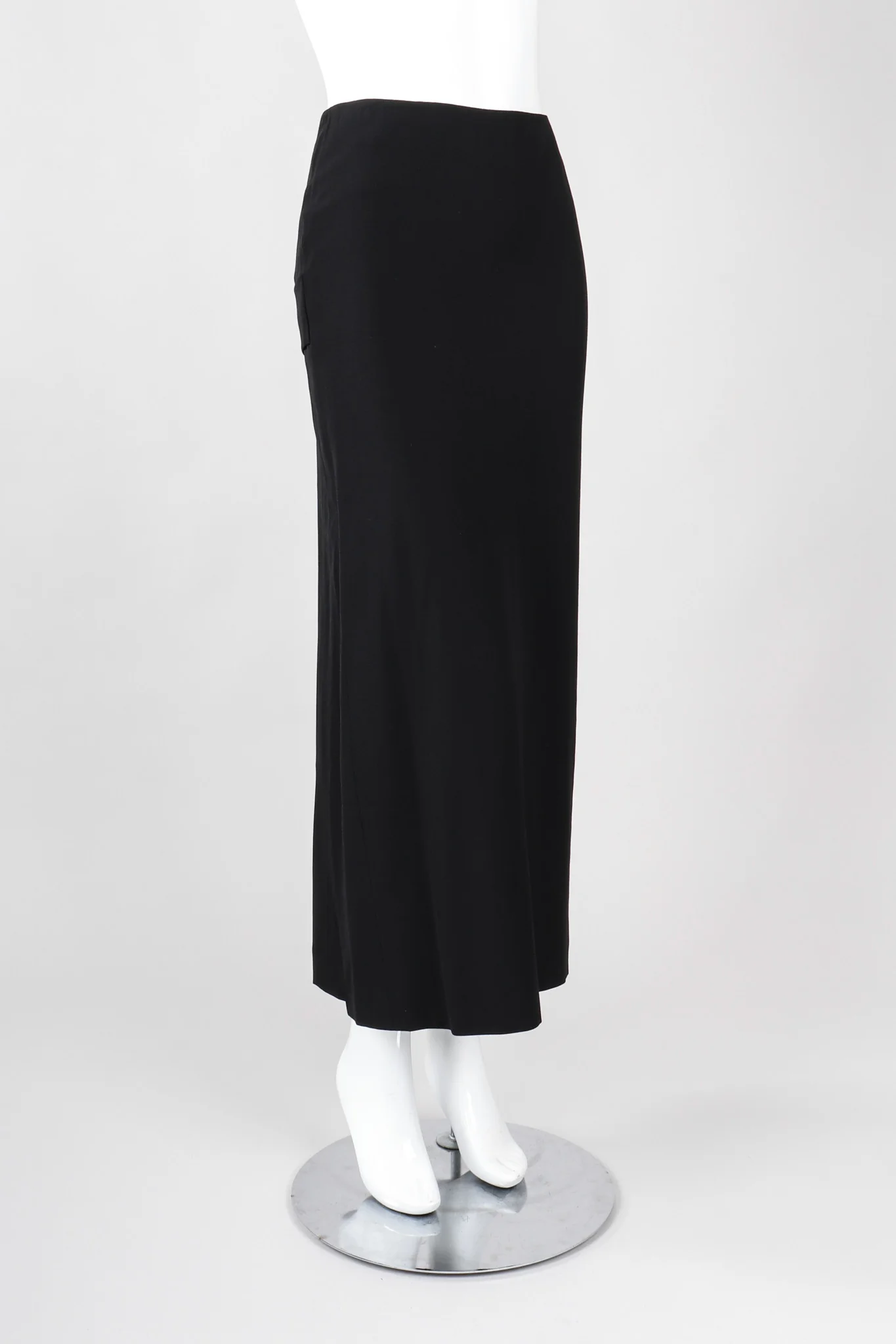 Pleat Back Skirt - Image 2