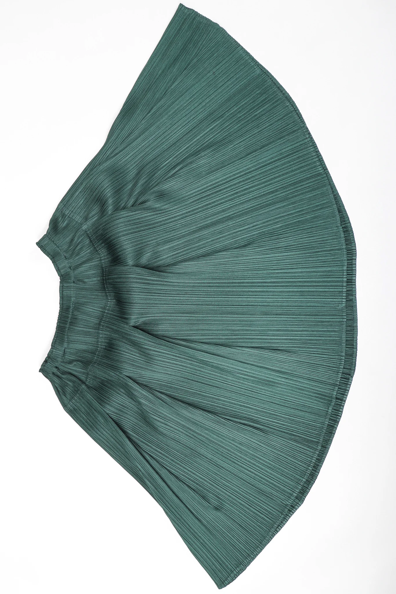 Pleated 3-Piece Skirt Set - Image 17
