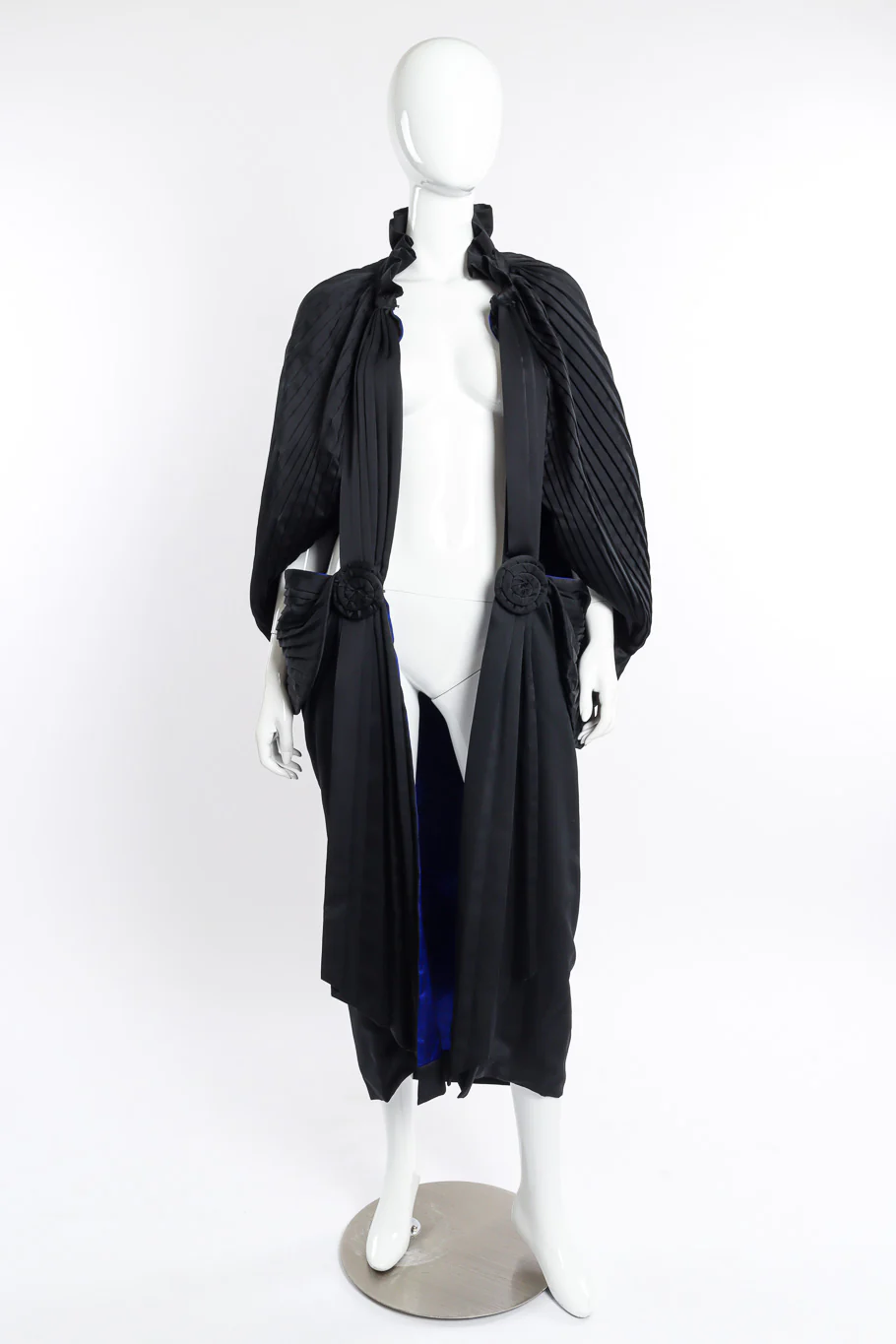 Pleated Cocoon Coat - Image 6