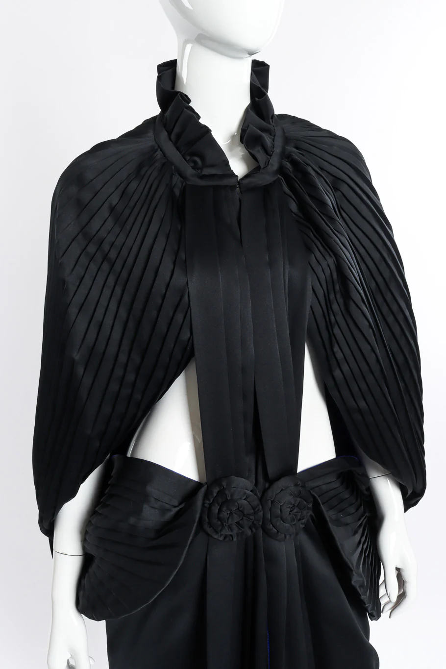 Pleated Cocoon Coat - Image 7