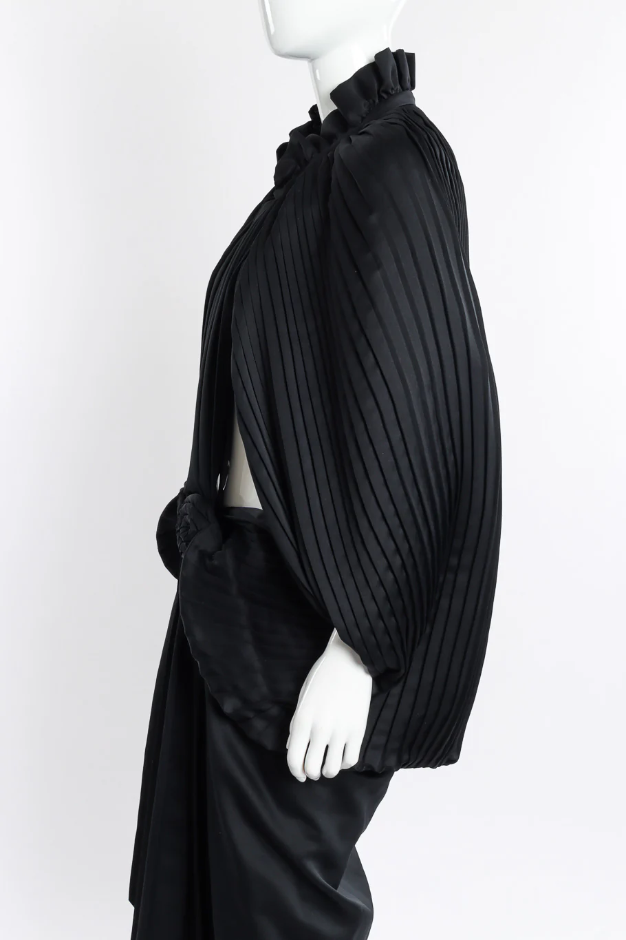 Pleated Cocoon Coat - Image 8