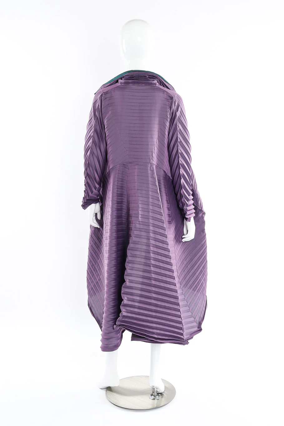Pleated Contrast Coat - Image 5