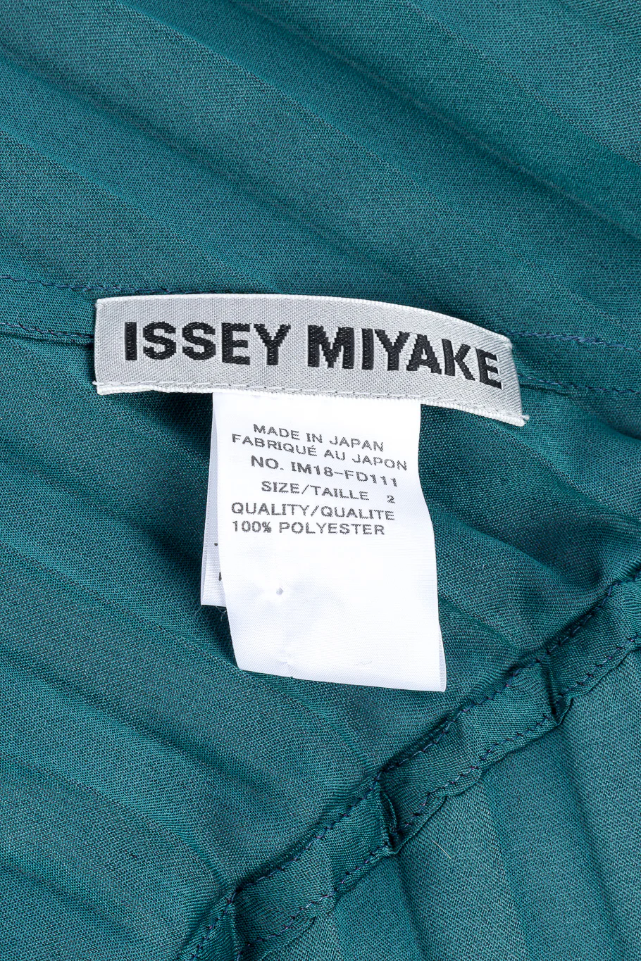 Pleated Contrast Coat - Image 9