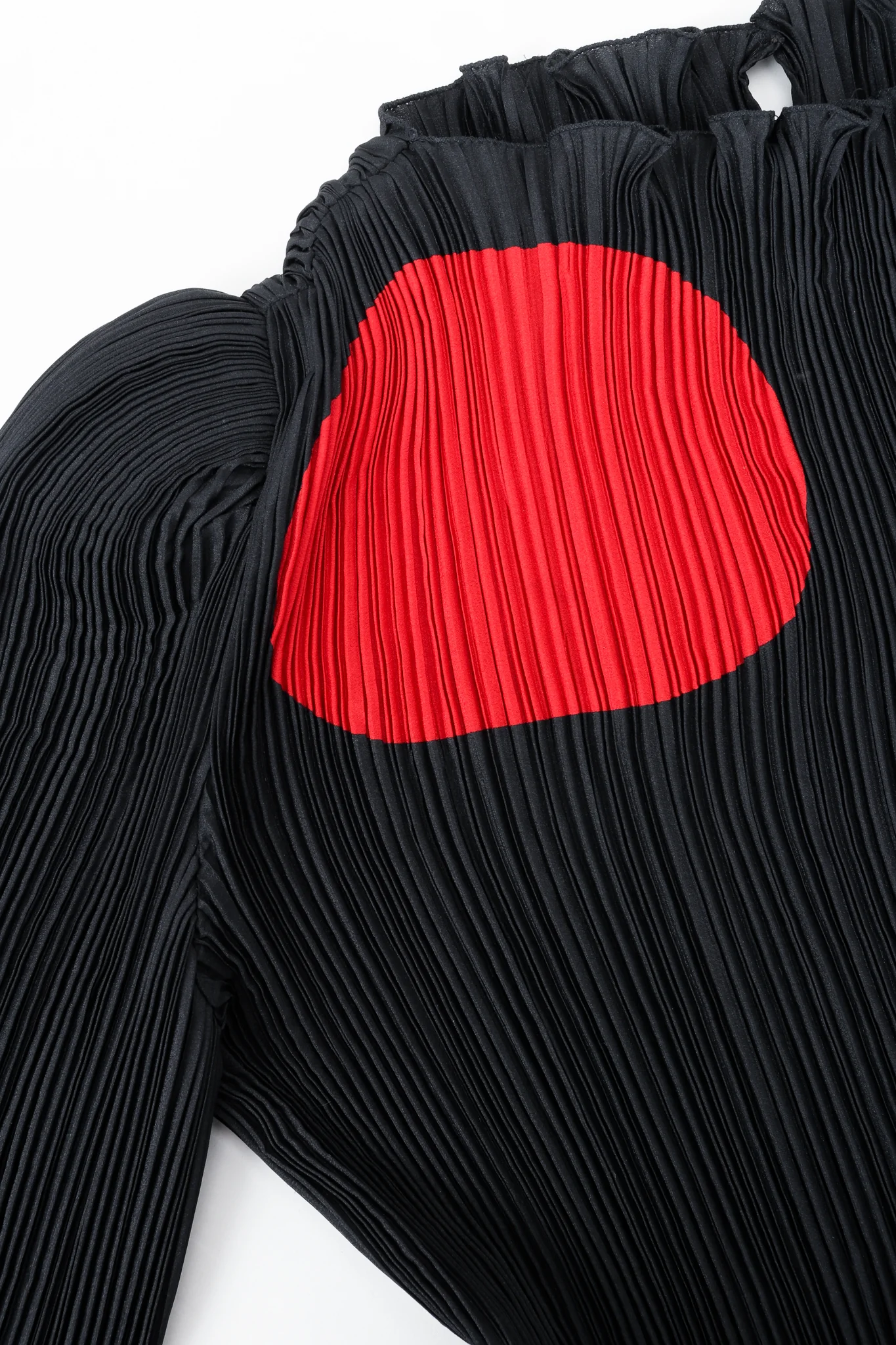 Pleated Graphic Print Dress - Image 5