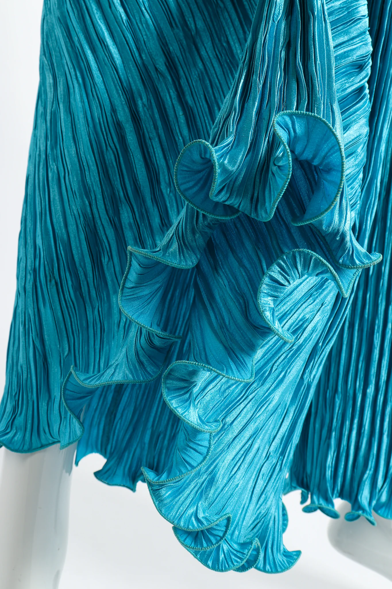 Pleated Palazzo Pant & Sash - Image 9