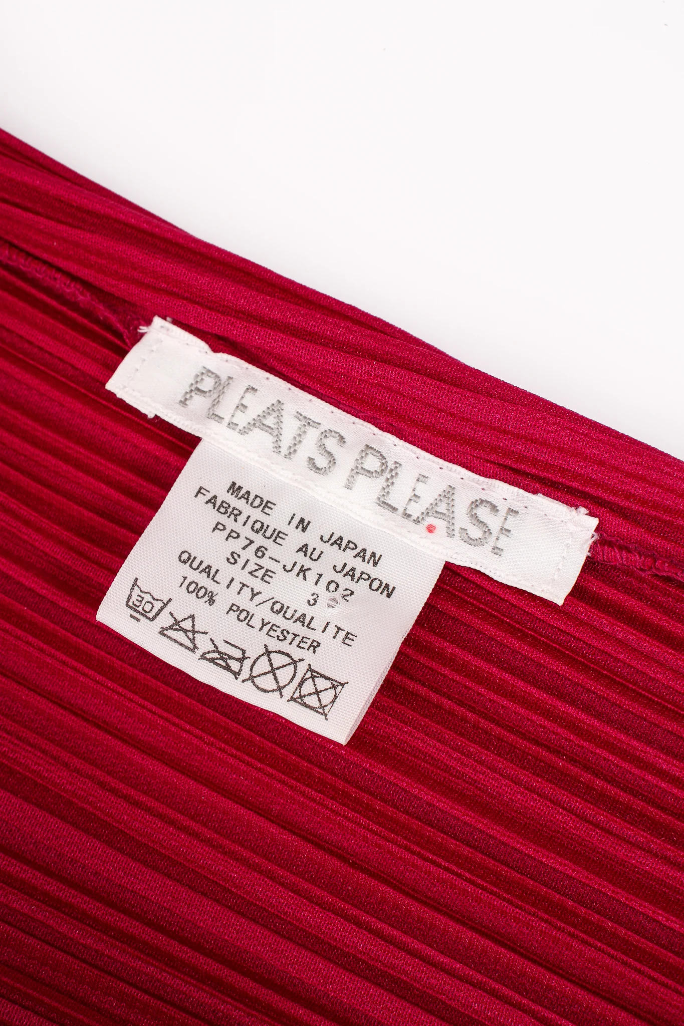 Pleated Scoopneck Top - Image 11