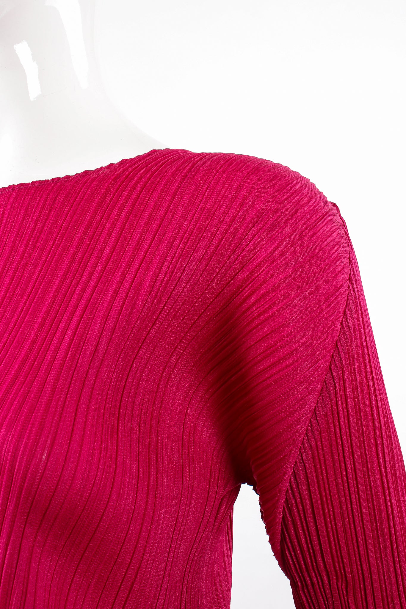 Pleated Scoopneck Top - Image 3